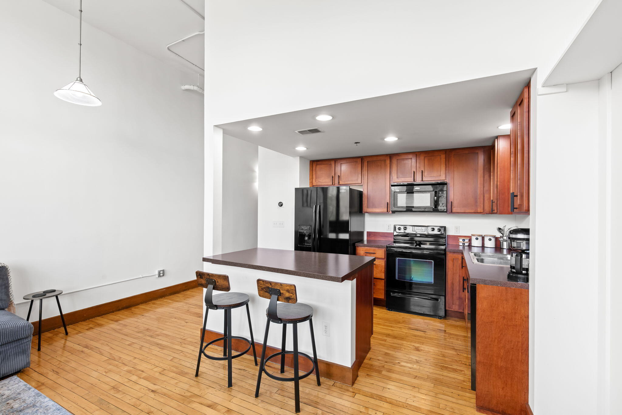 600 Broadway Avenue NW Grand Rapids MI 49504