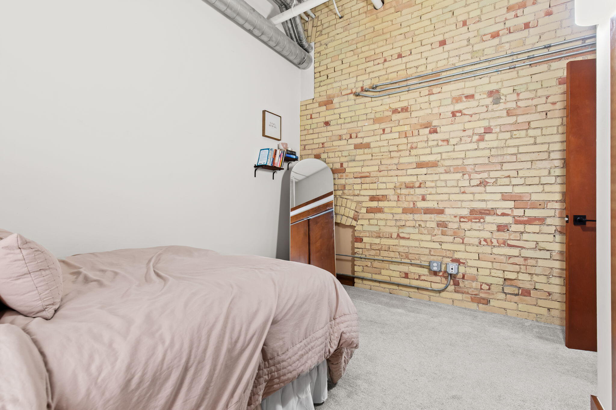 600 Broadway Avenue NW Grand Rapids MI 49504