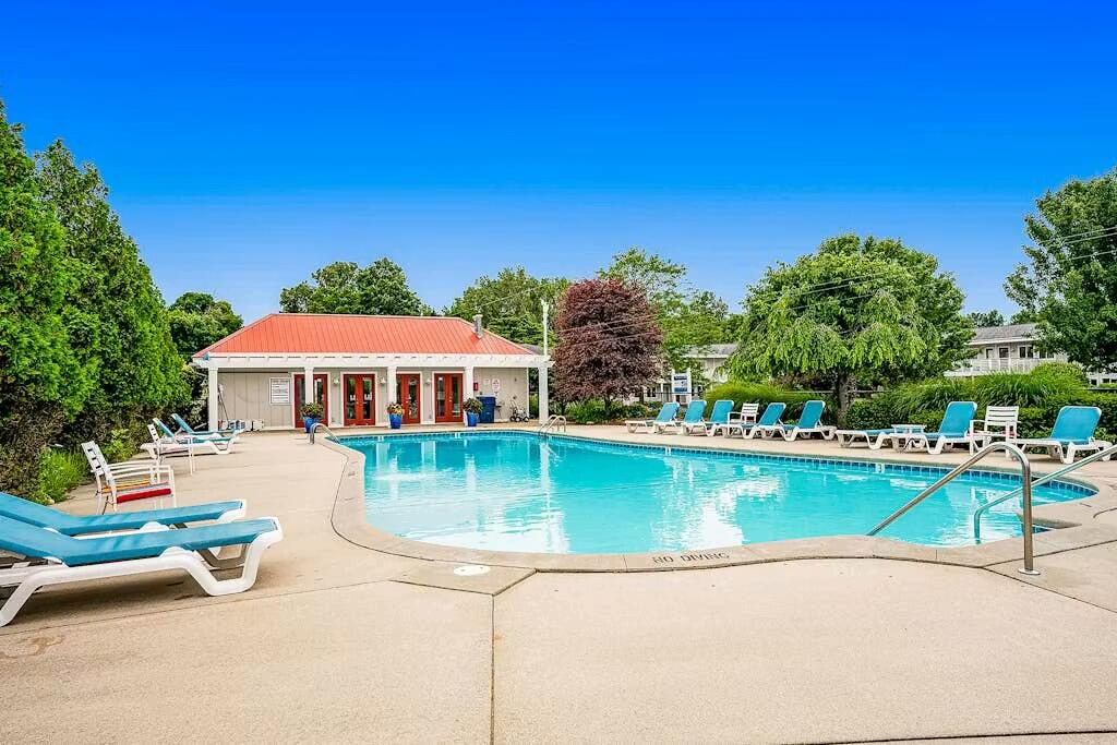 320 S Blue Star Highway Douglas MI 49406