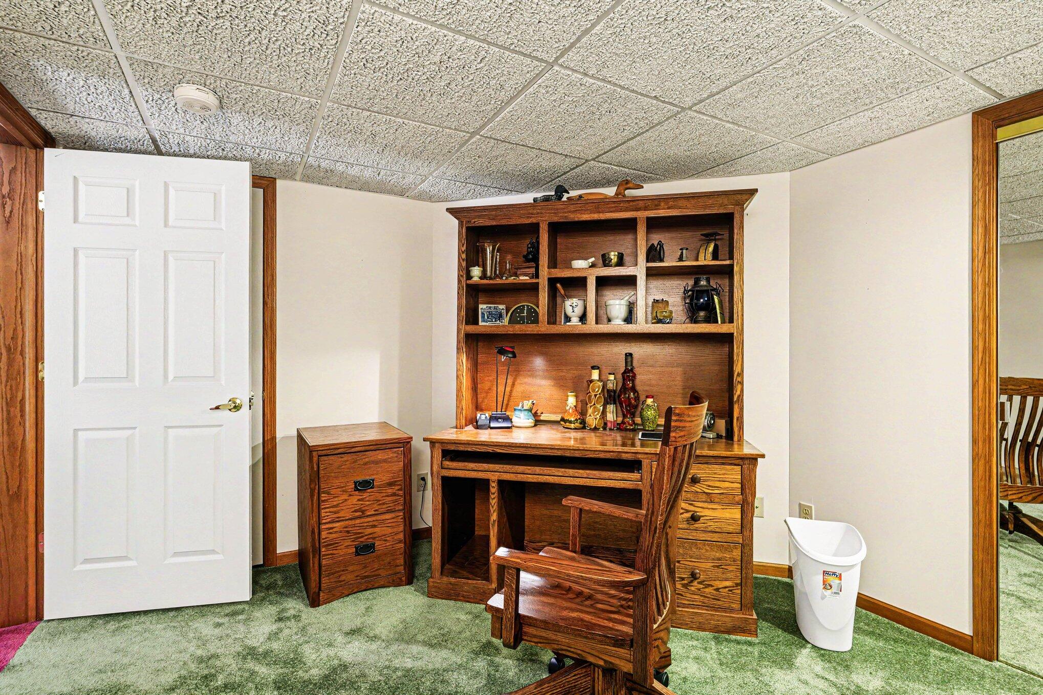 6811 Birdsong Avenue Kalamazoo MI 49009