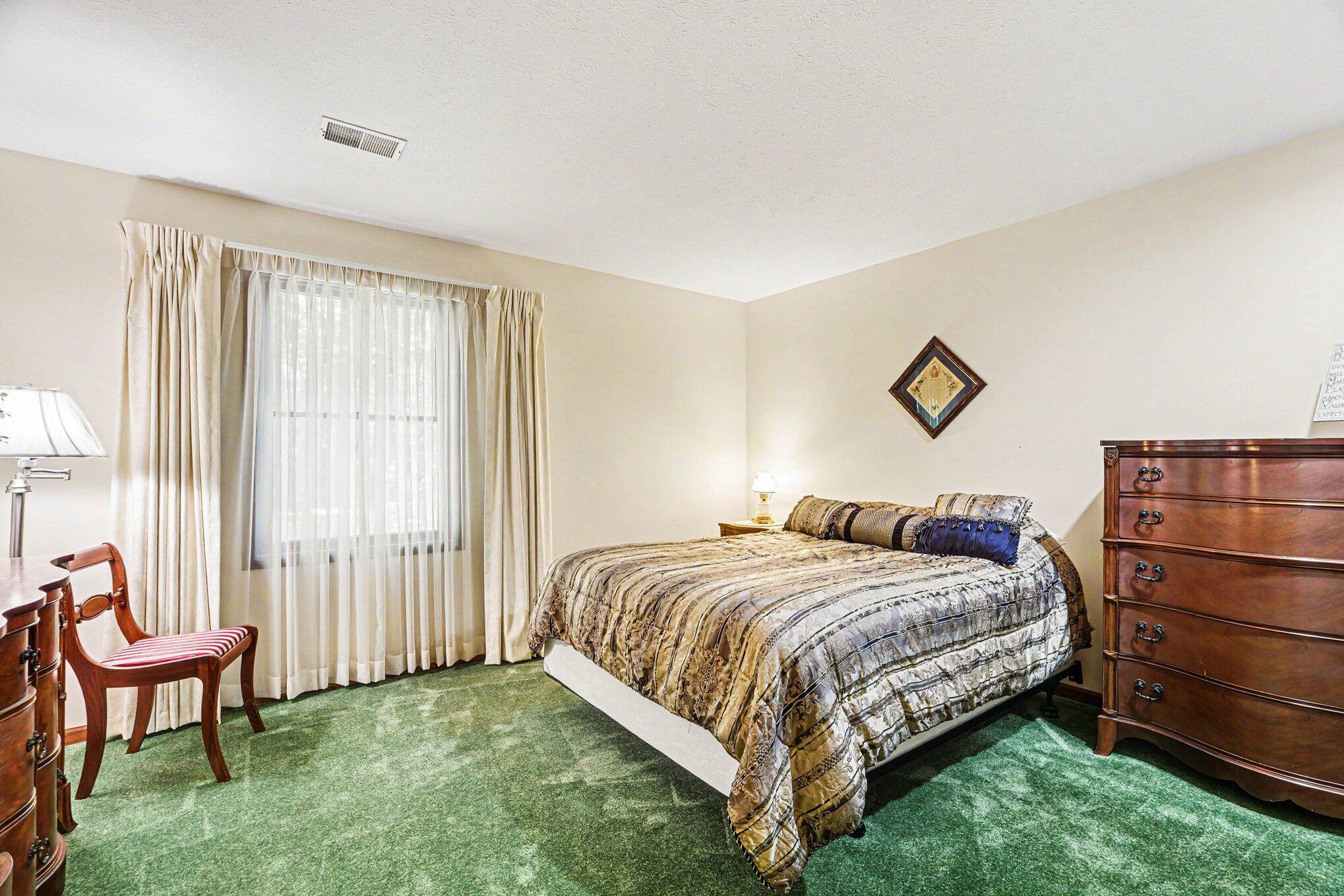 6811 Birdsong Avenue Kalamazoo MI 49009