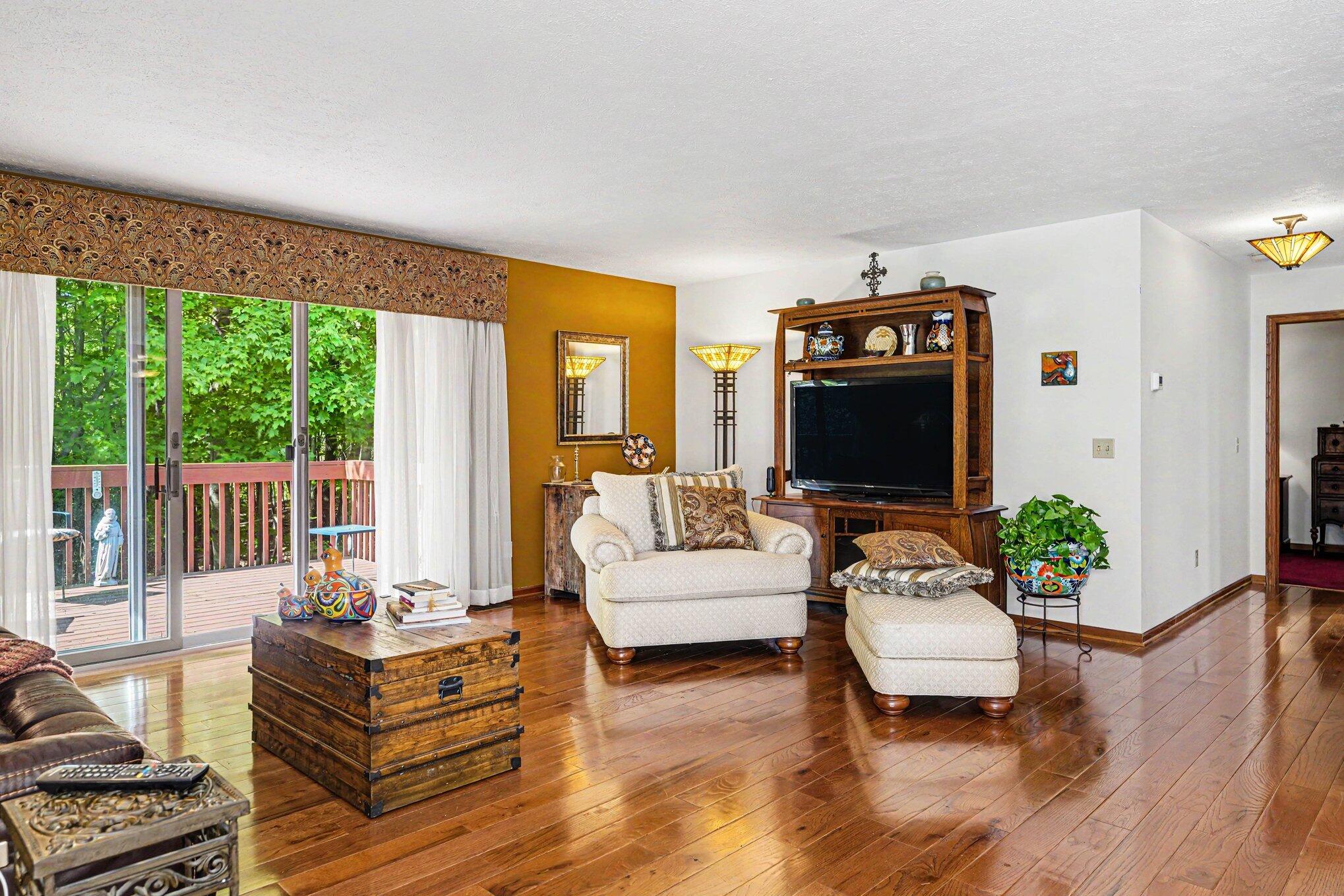 6811 Birdsong Avenue Kalamazoo MI 49009