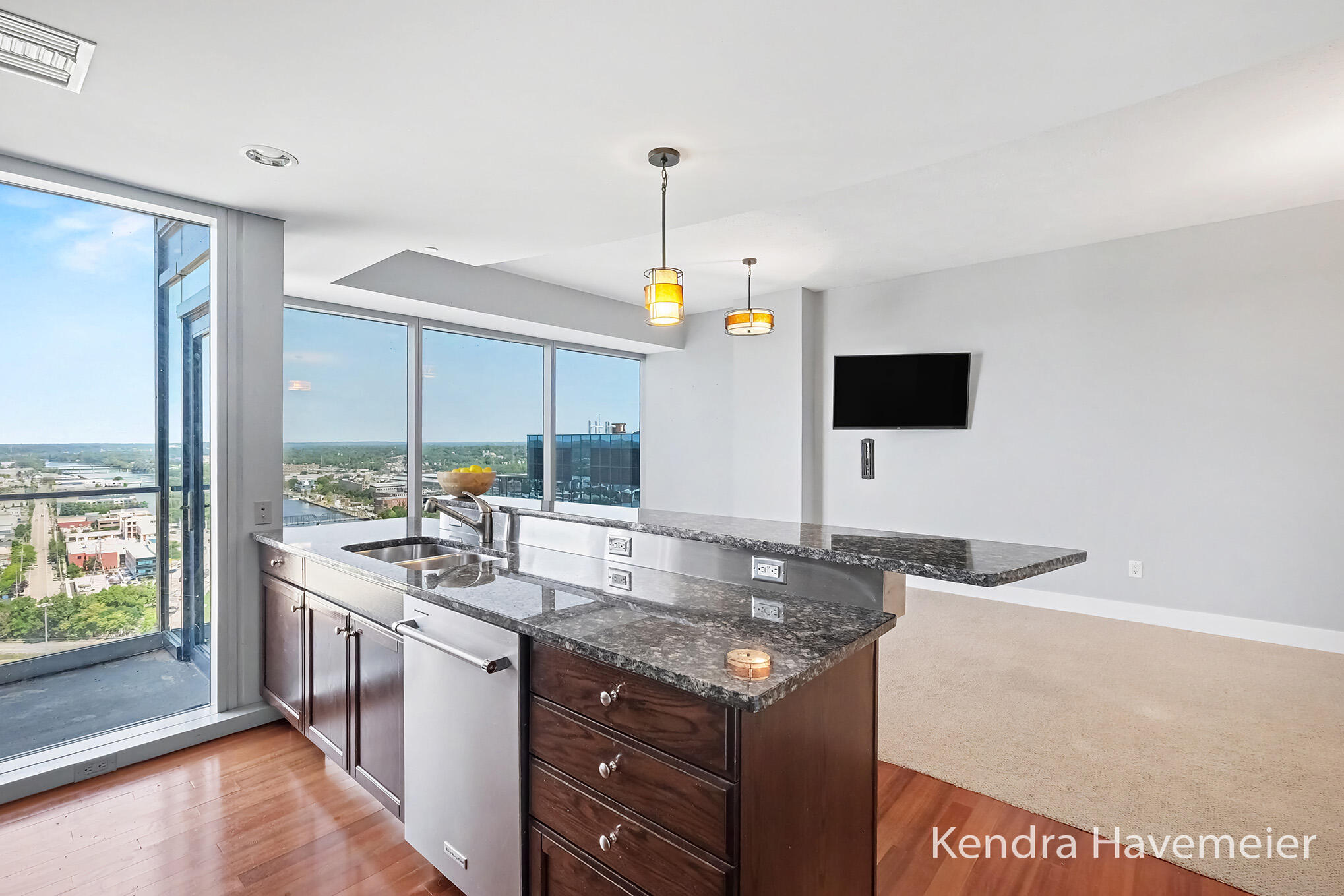 335 Bridge Street NW Grand Rapids MI 49504