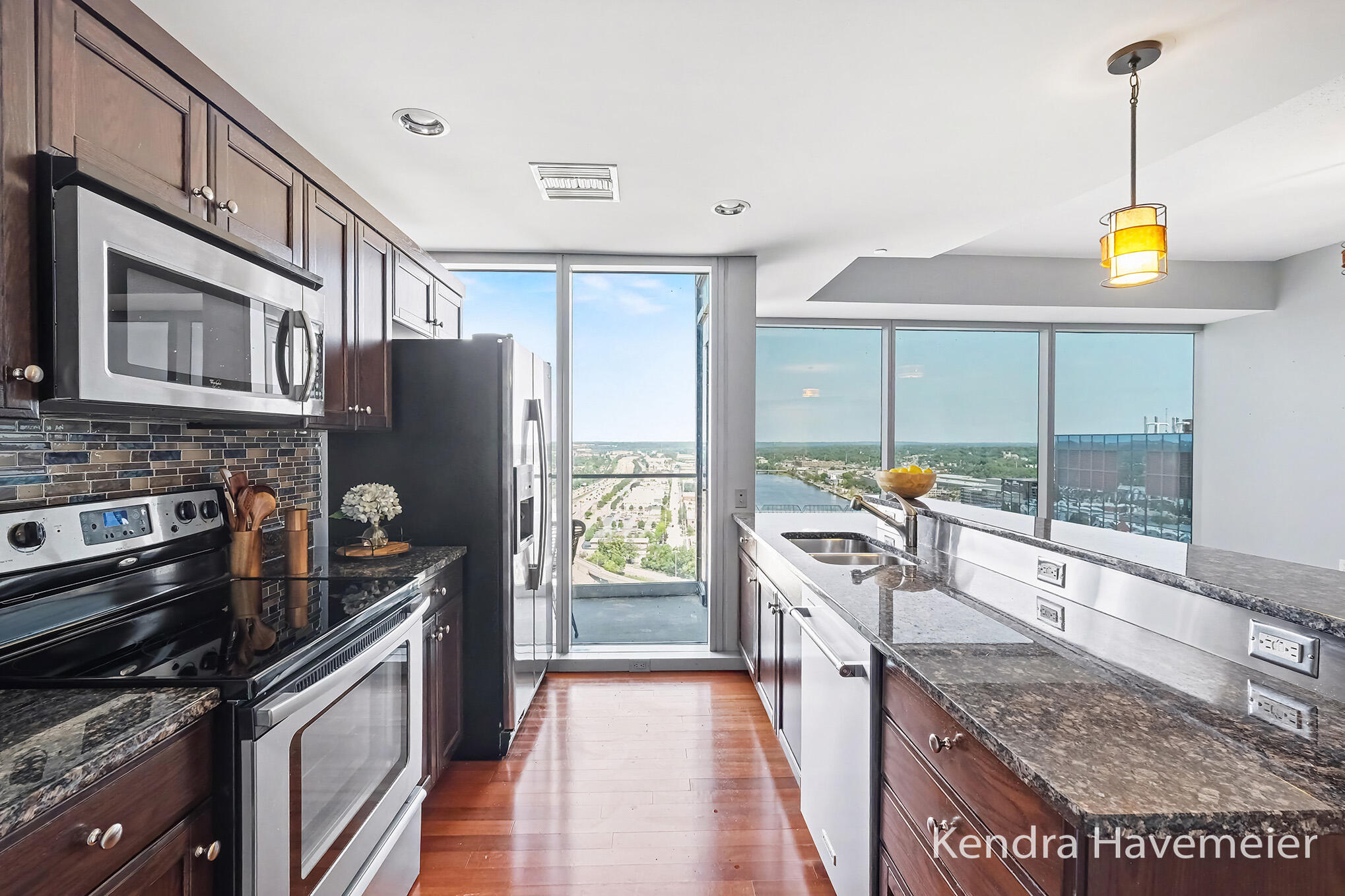 335 Bridge Street NW Grand Rapids MI 49504