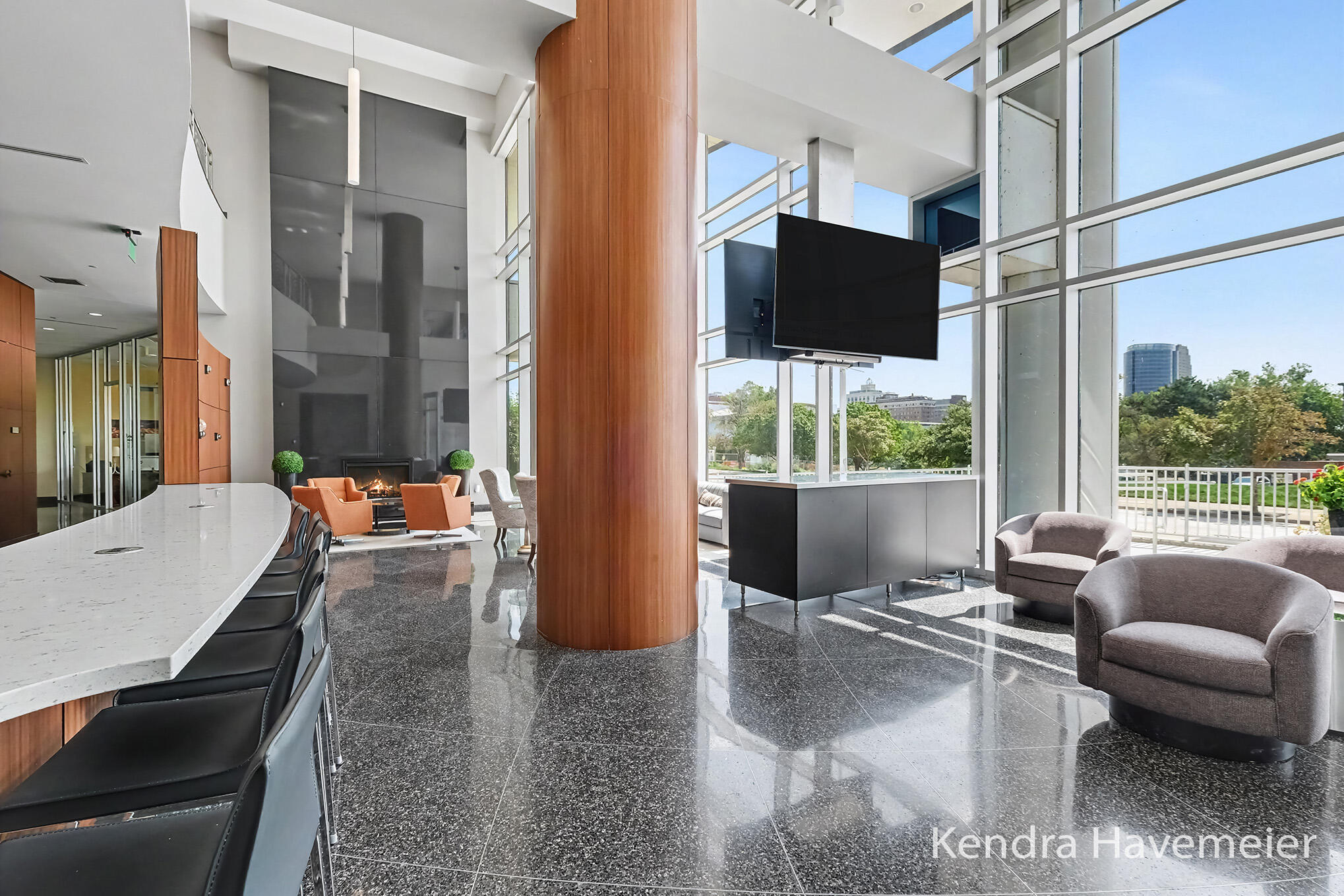 335 Bridge Street NW Grand Rapids MI 49504