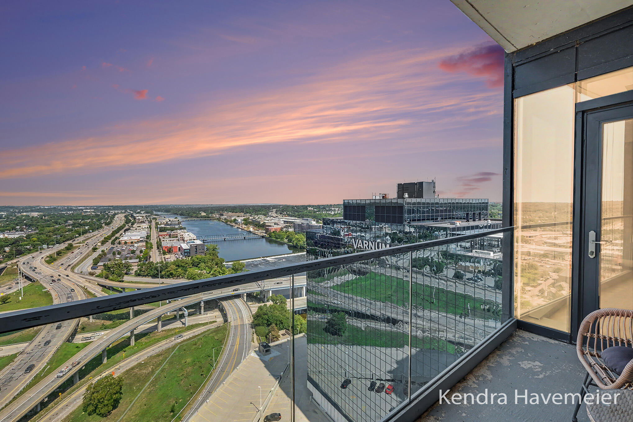 335 Bridge Street NW Grand Rapids MI 49504