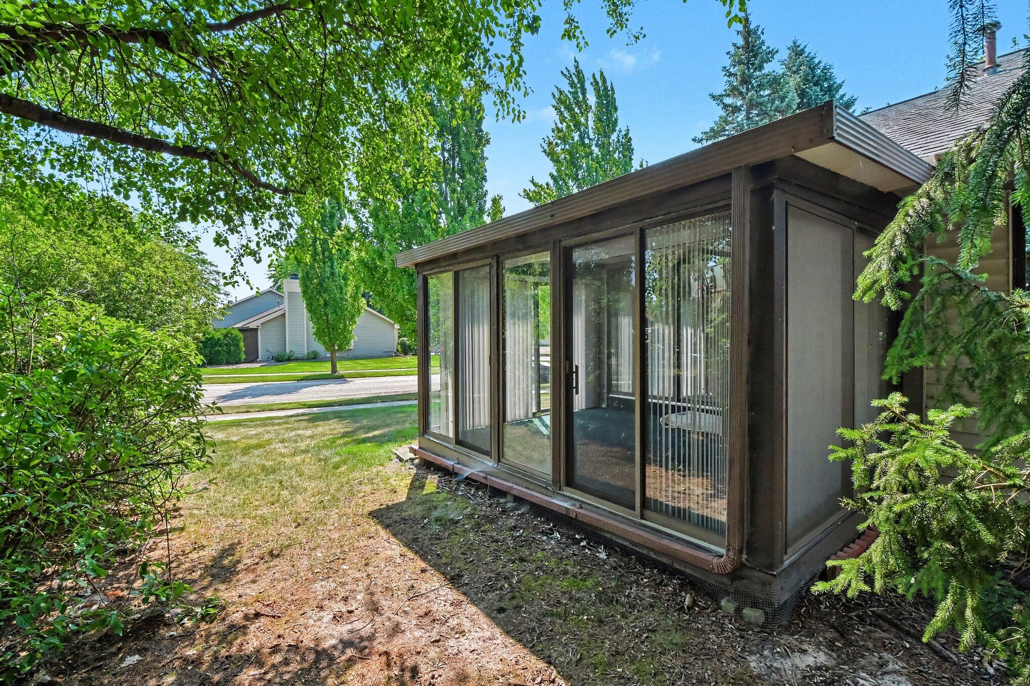 2779 Mulford Drive SE Grand Rapids MI 49546
