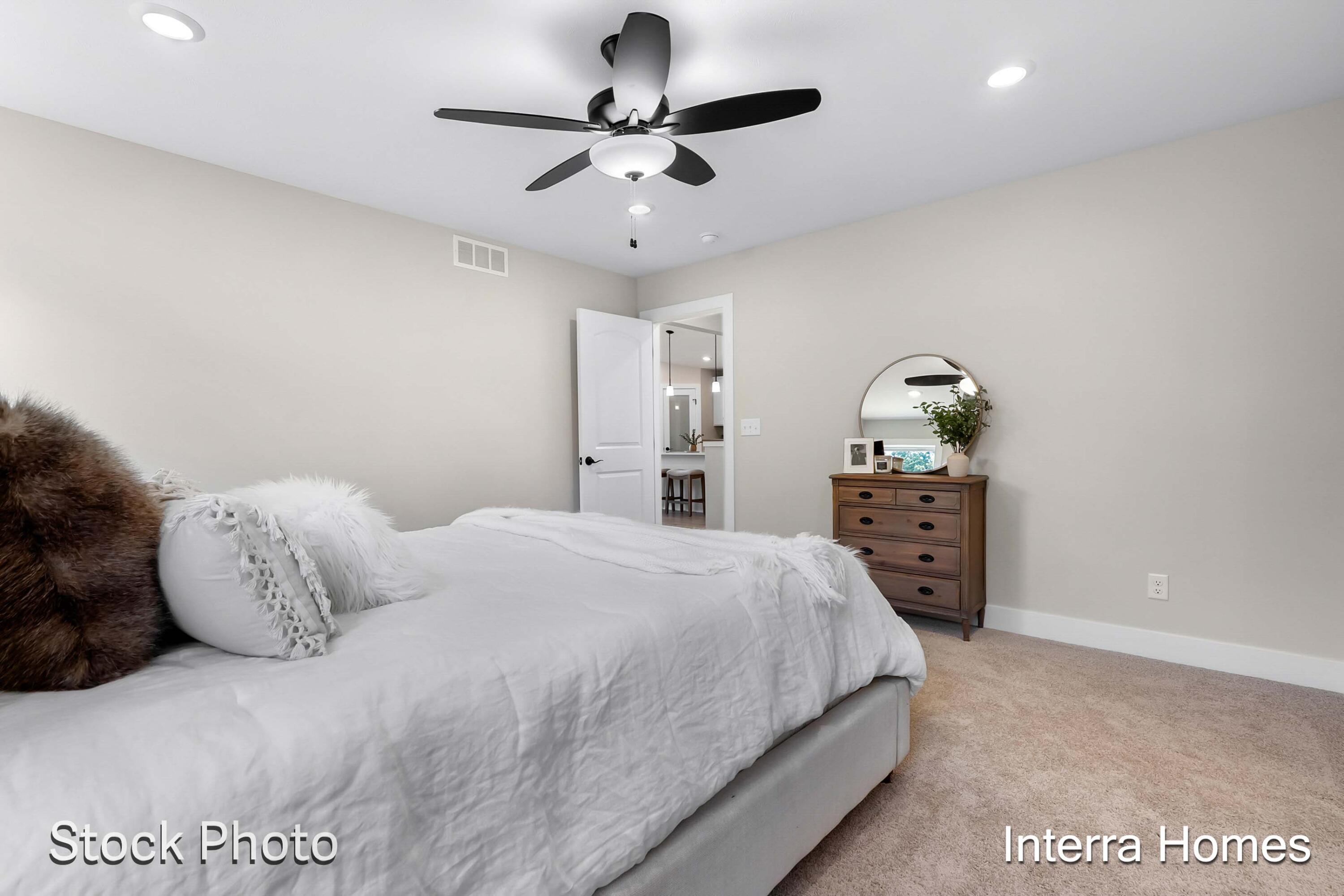 1597 N Village Circle Kalamazoo MI 49009
