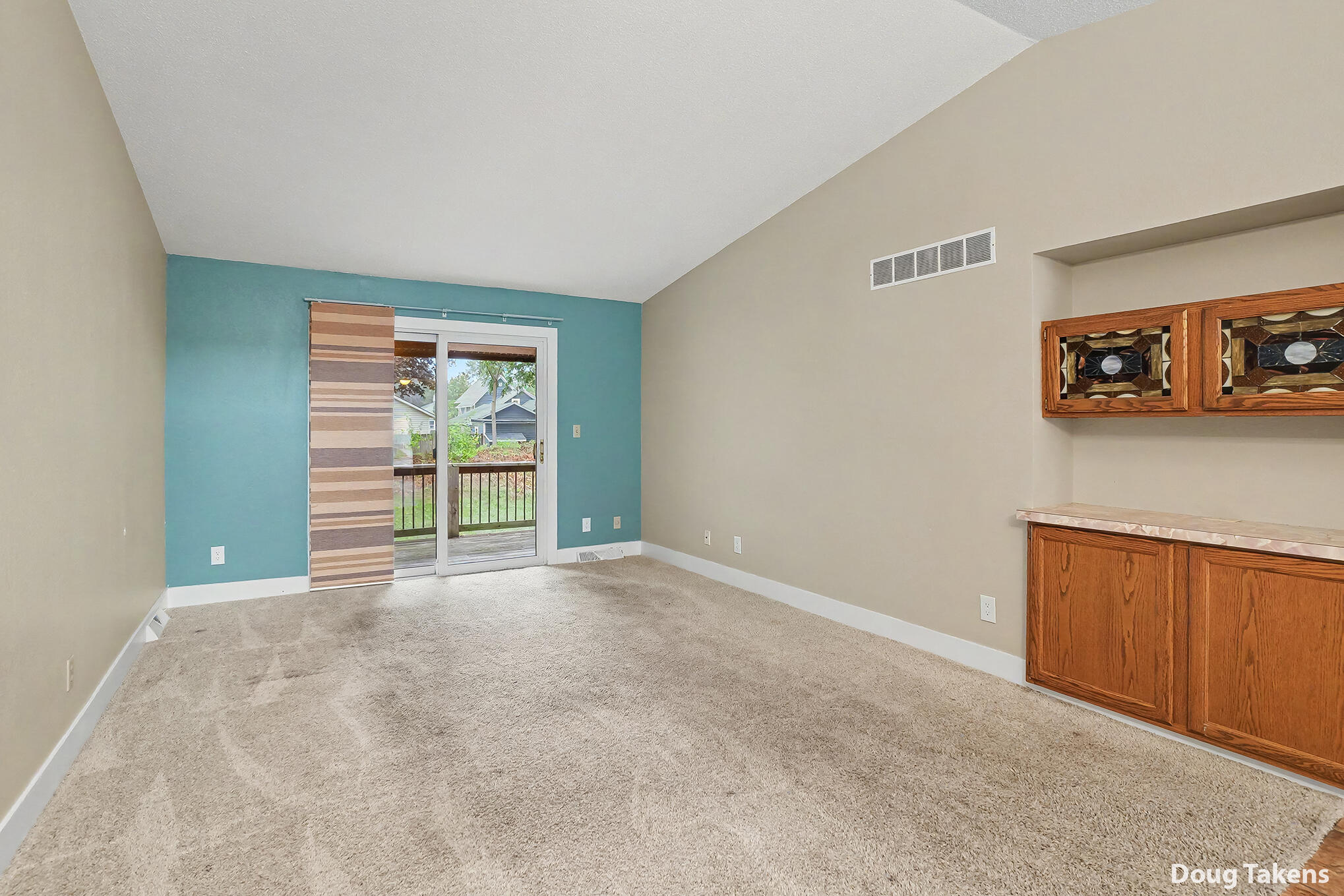 228 S Wall Street Zeeland MI 49464