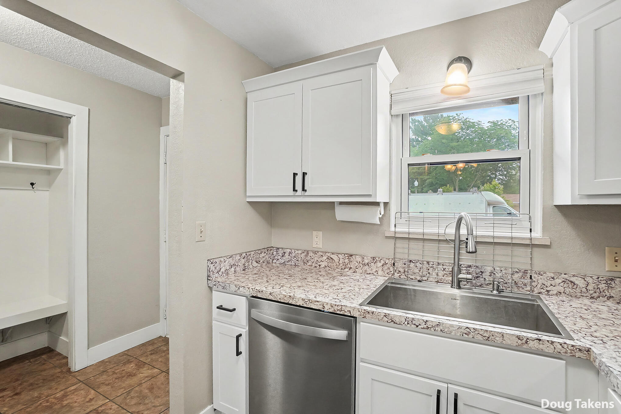 228 S Wall Street Zeeland MI 49464