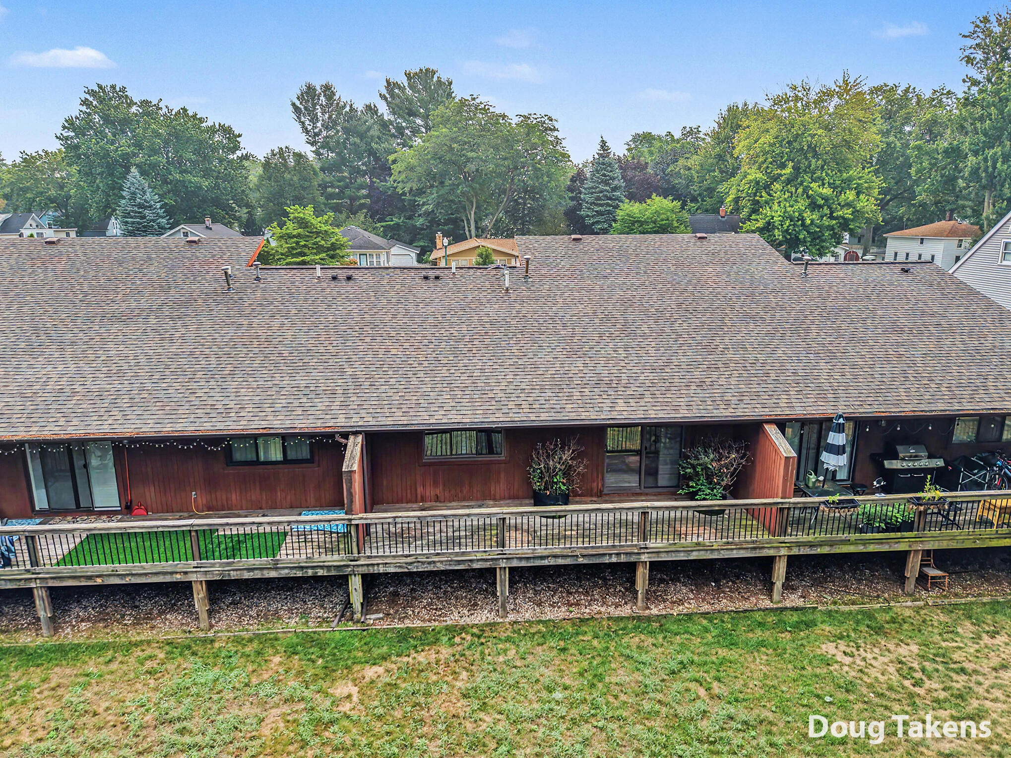 228 S Wall Street Zeeland MI 49464