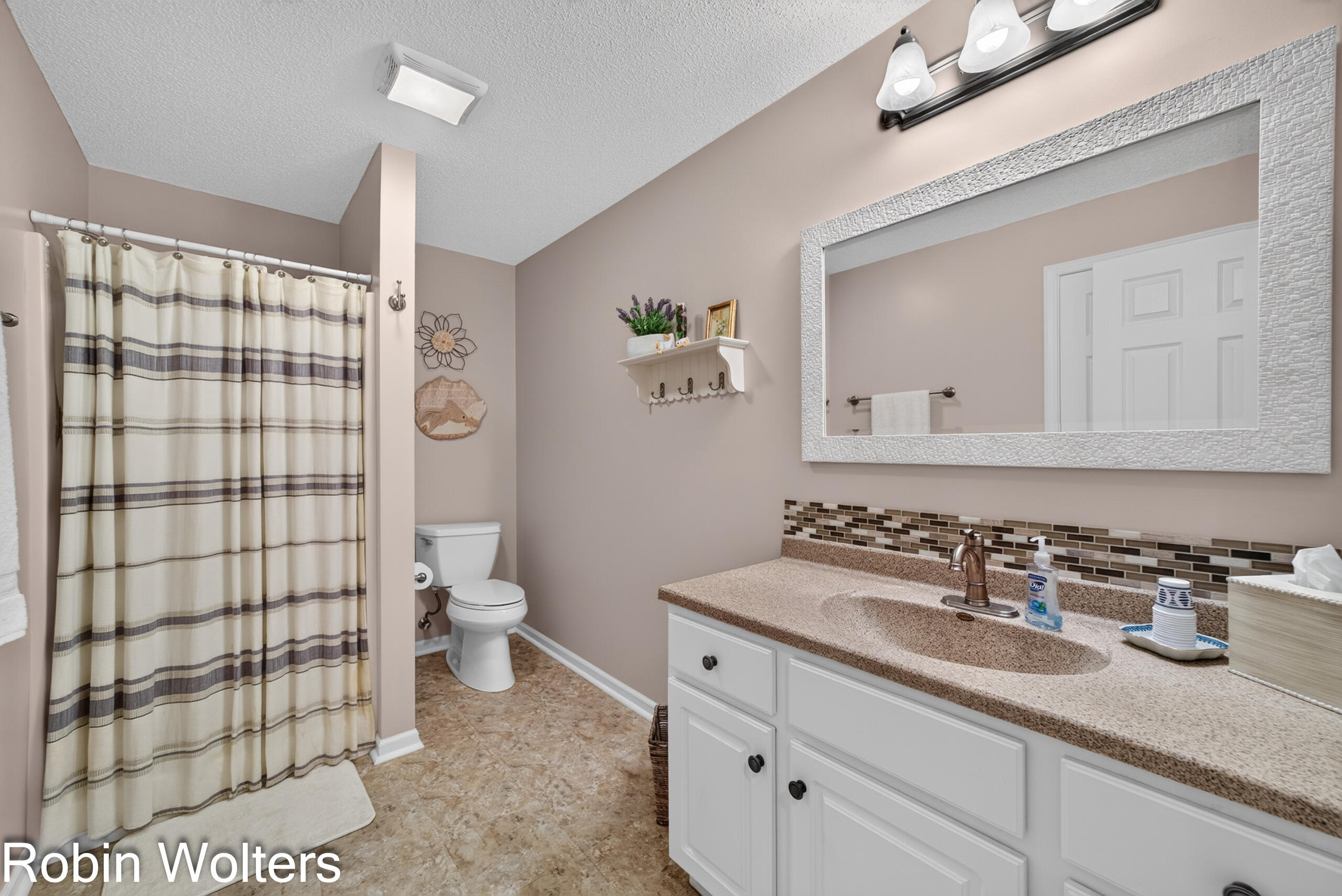 3685 Fairway Drive Norton Shores MI 49441