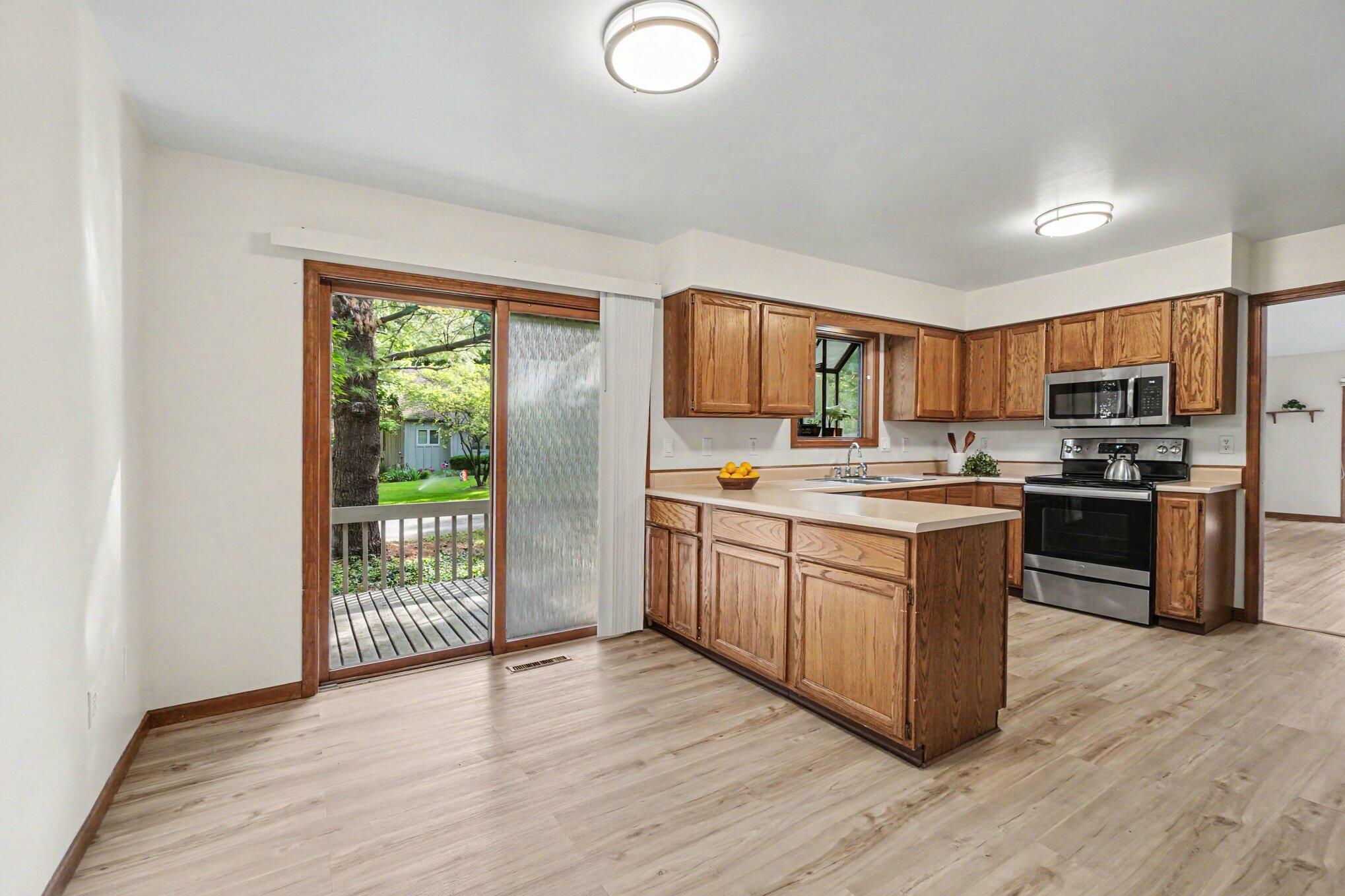 213 Raintree Circle Kalamazoo MI 49006