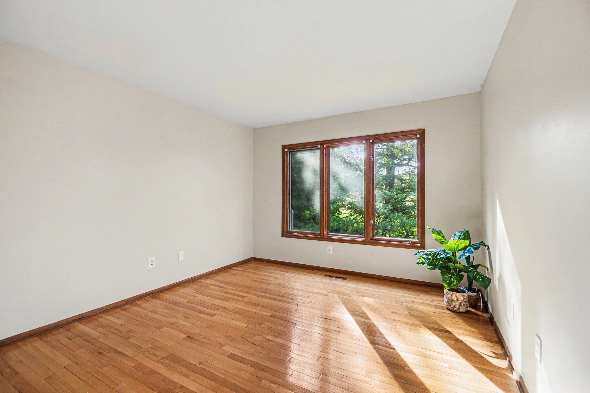 213 Raintree Circle Kalamazoo MI 49006