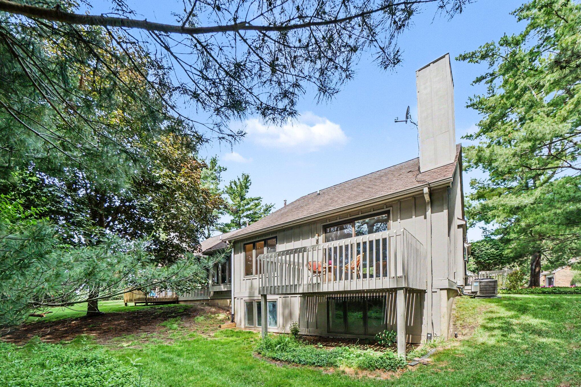 213 Raintree Circle Kalamazoo MI 49006