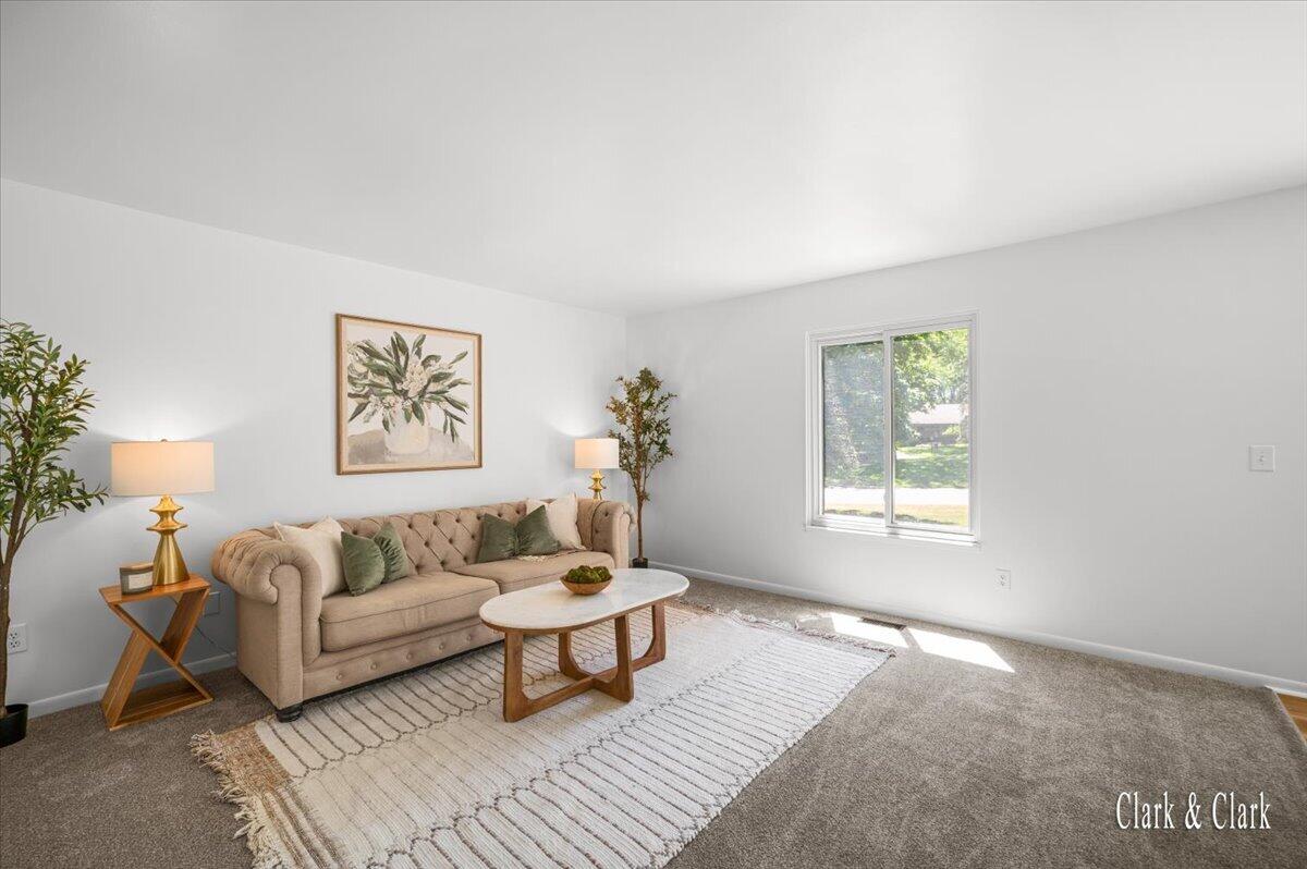 3014 Chapshire Drive SE Grand Rapids MI 49546