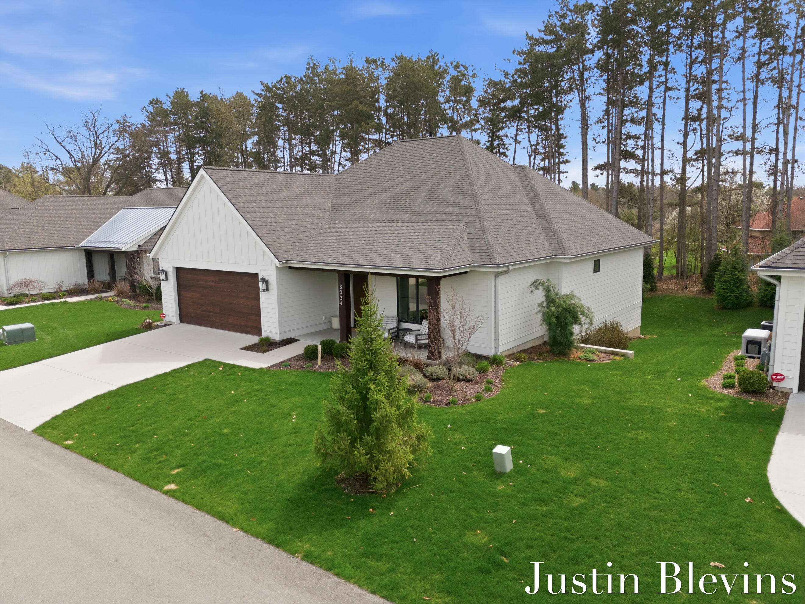6324 Lamppost Circle SE Grand Rapids MI 49546