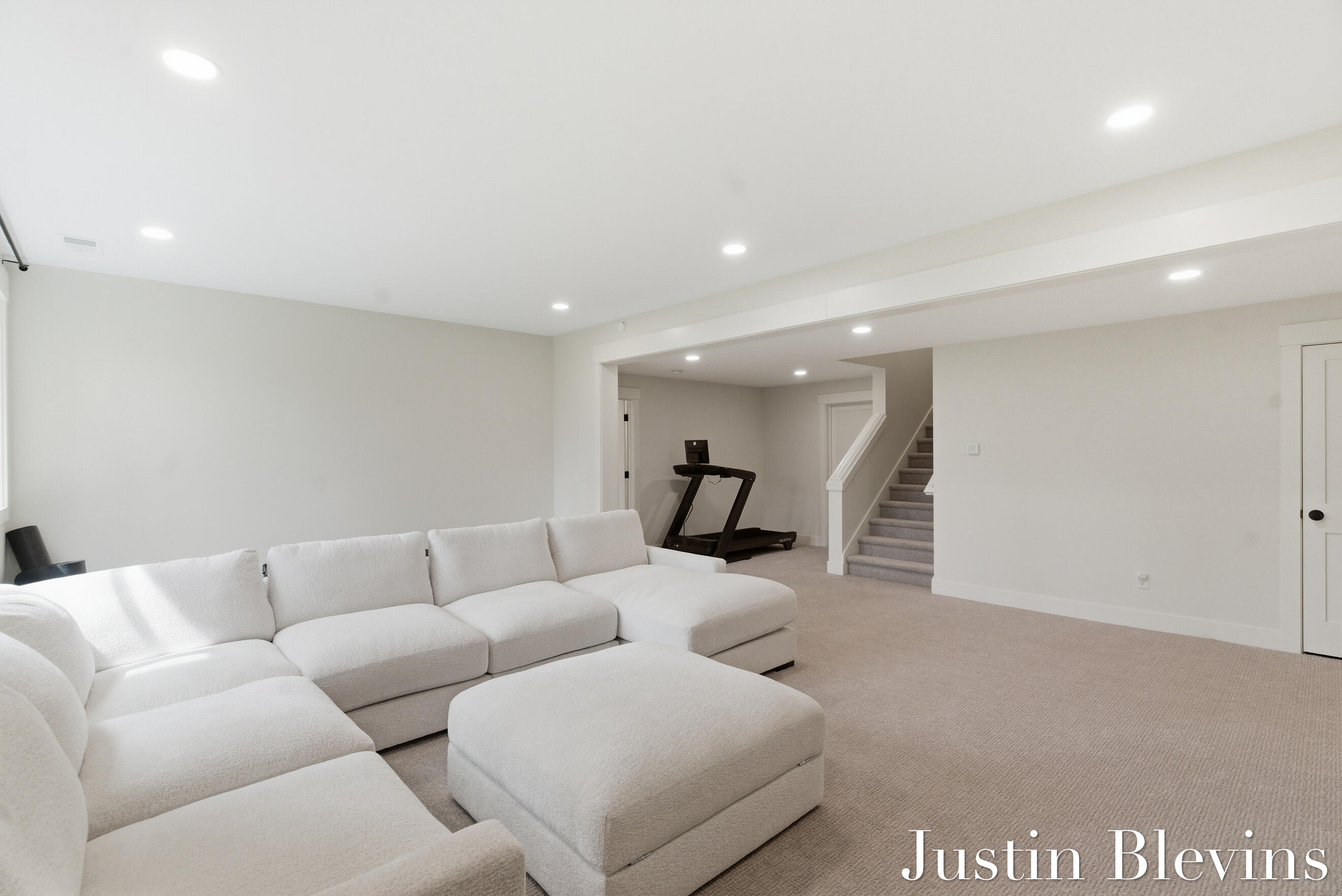 6324 Lamppost Circle SE Grand Rapids MI 49546