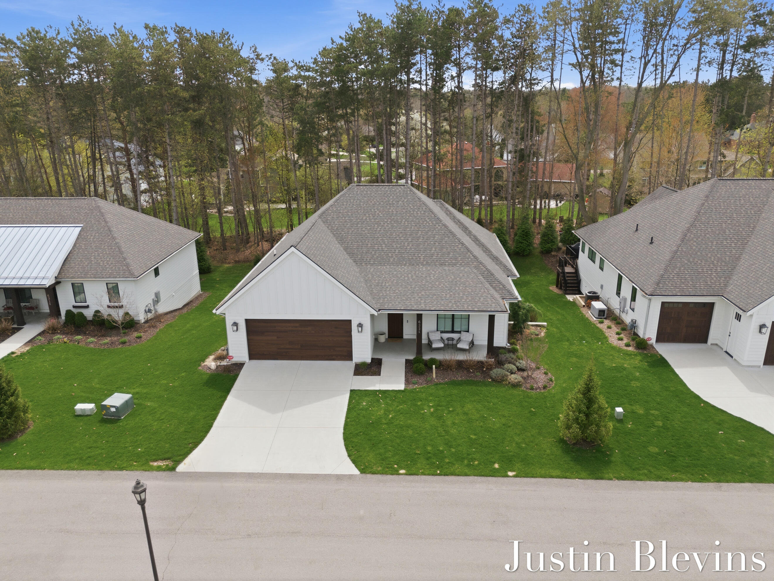 6324 Lamppost Circle SE Grand Rapids MI 49546