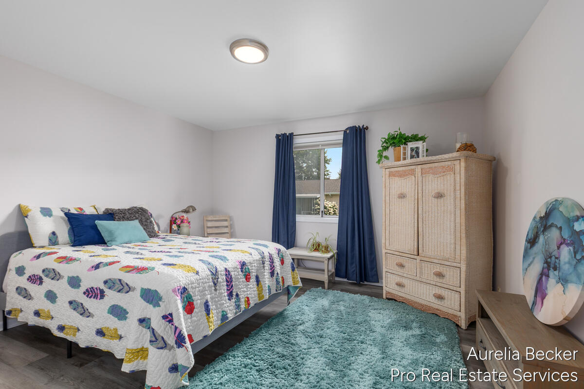 5812 Leisure South Drive SE Grand Rapids MI 49548