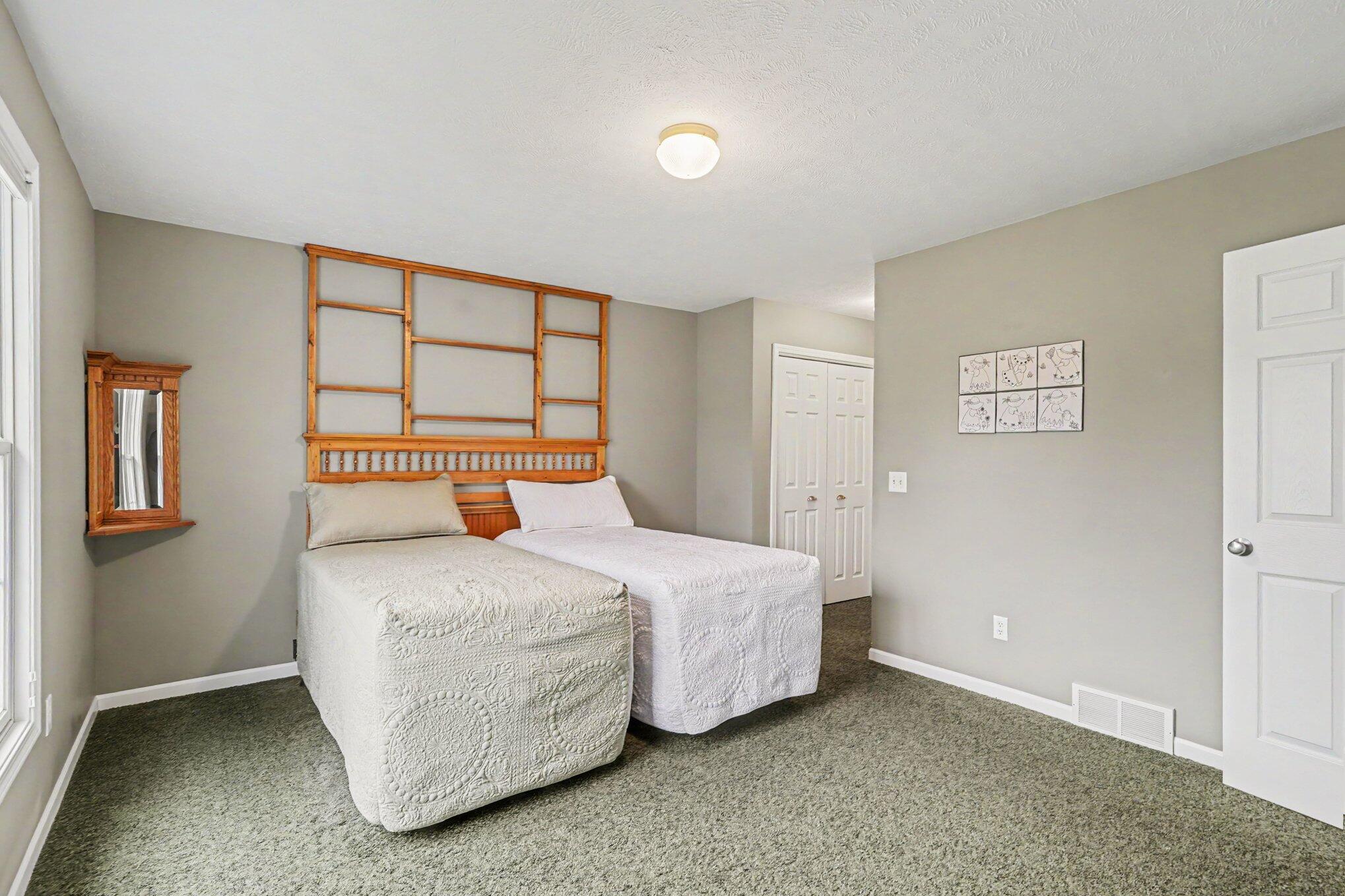 2942 Windswept Court Holland MI 49424