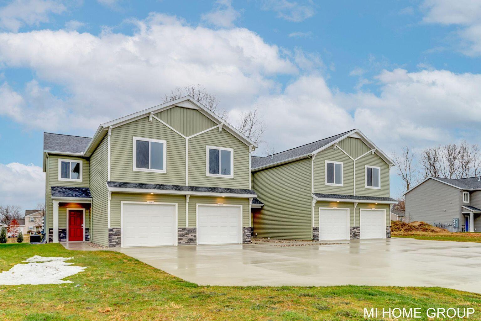 13676 Signature Drive Holland MI 49424