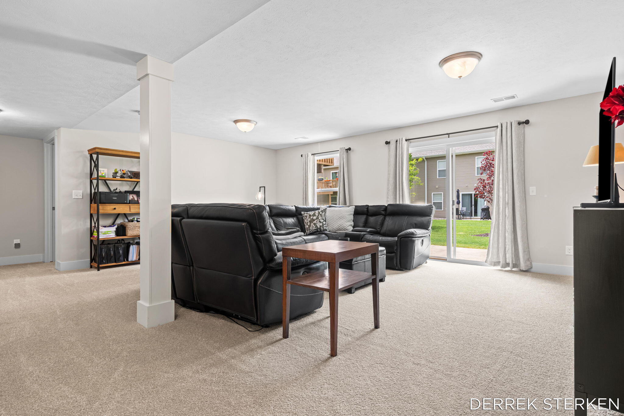 2983 Raspberry Lane Holland MI 49424