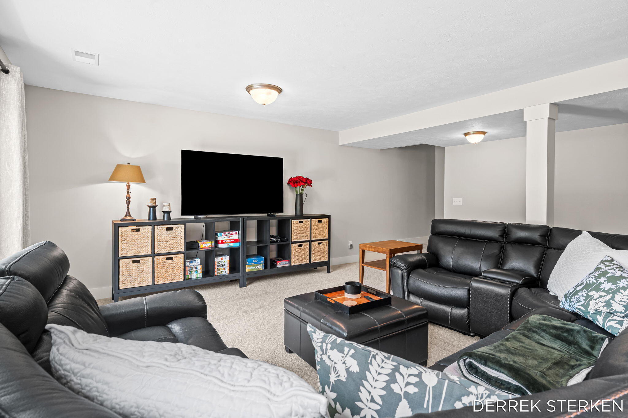 2983 Raspberry Lane Holland MI 49424