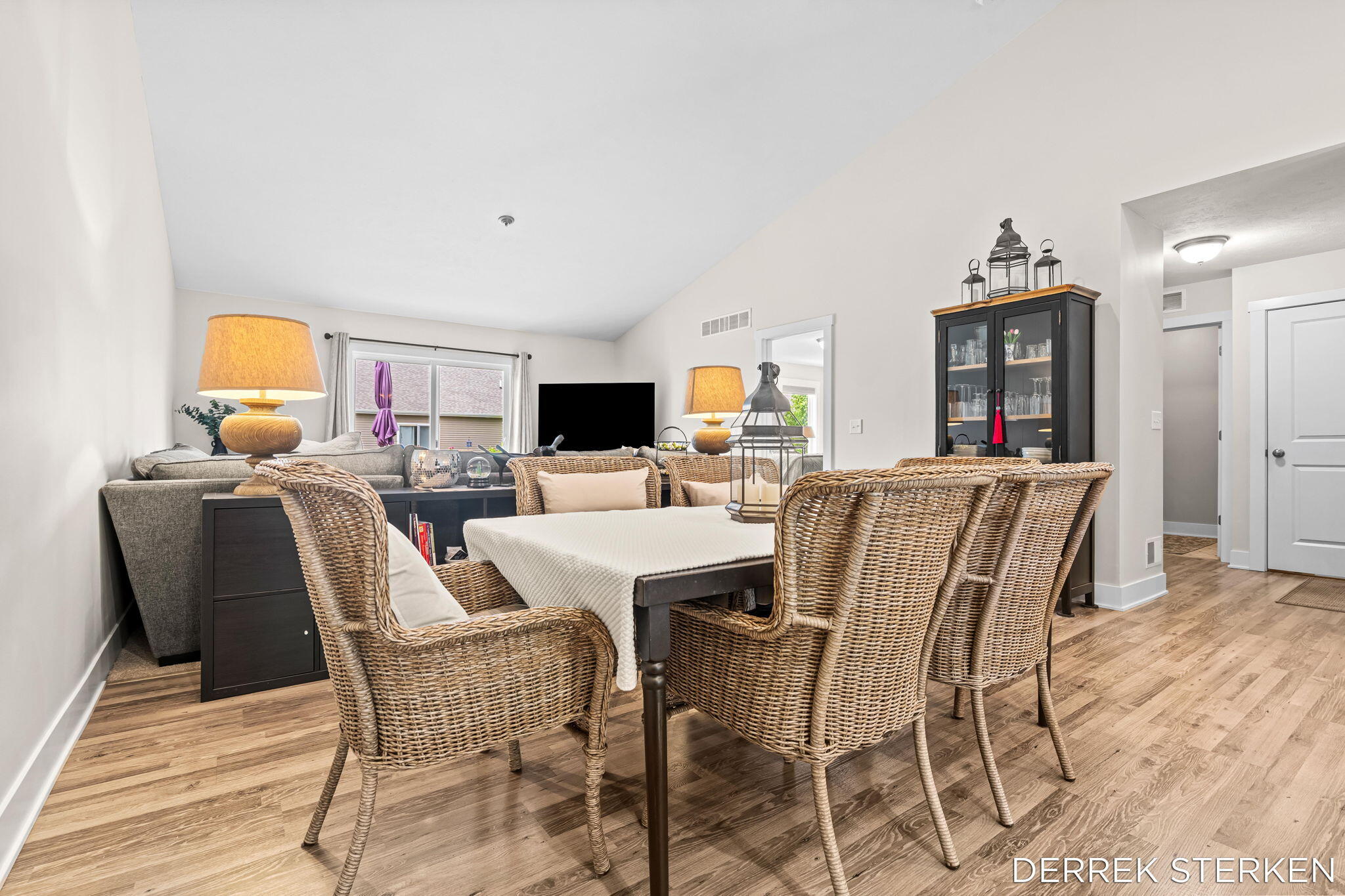 2983 Raspberry Lane Holland MI 49424