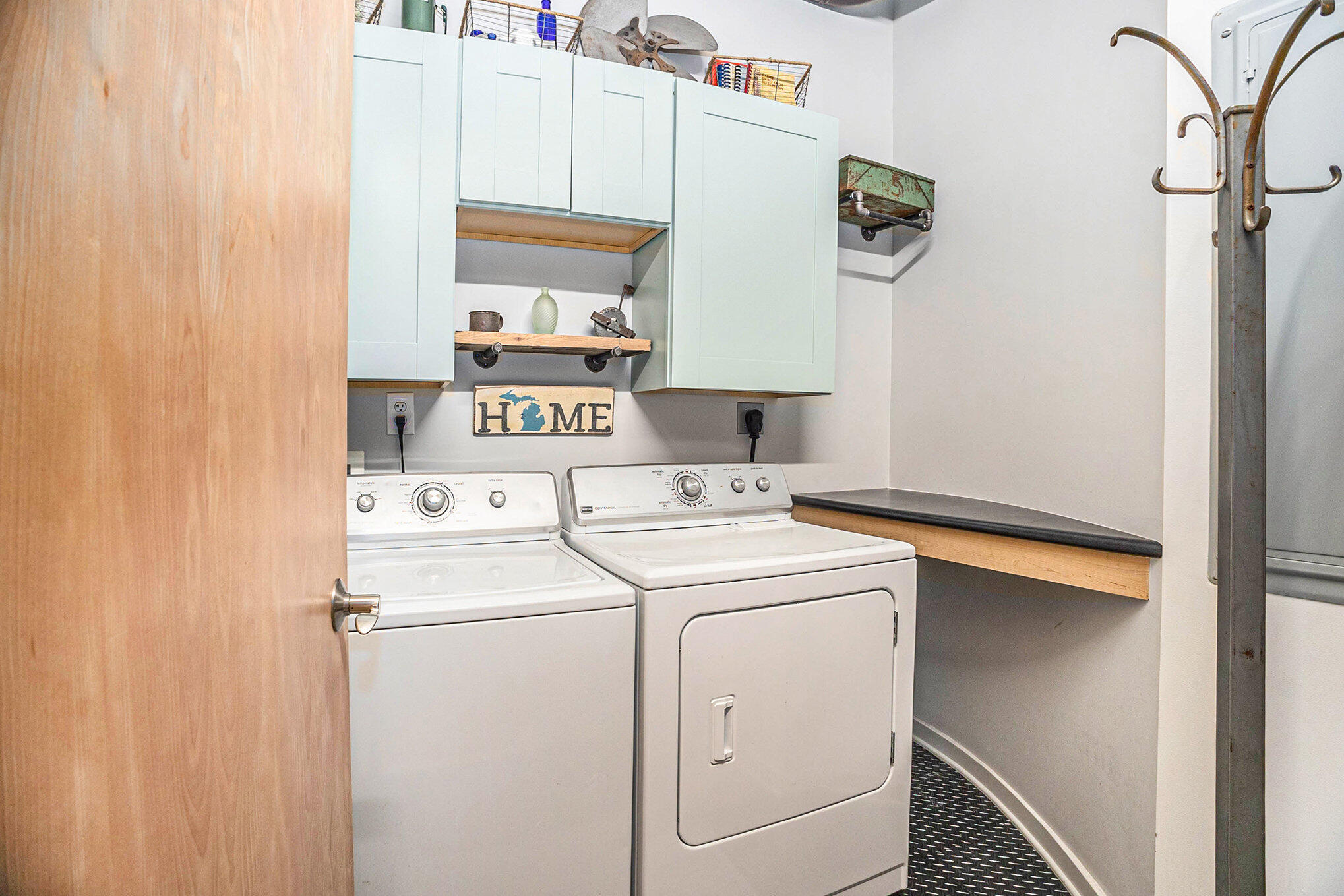 105 W Danaher Street Ludington MI 49431