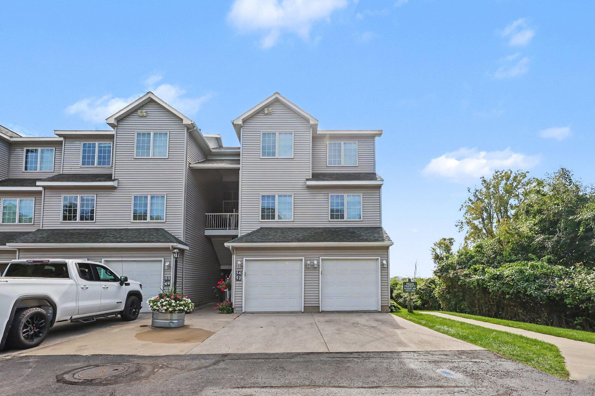 2411 Lake Avenue Muskegon MI 49445