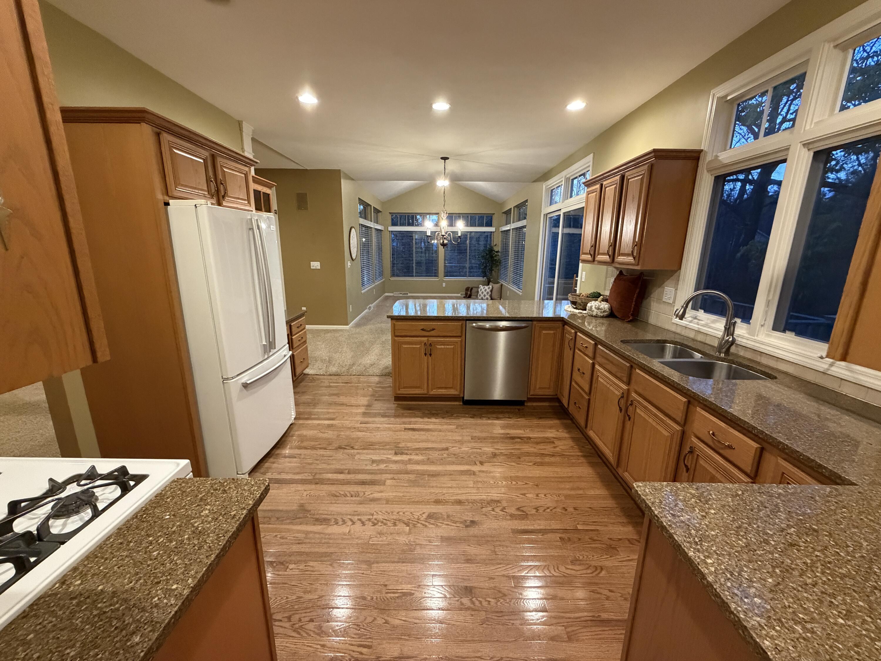 1745 Oakleigh Woods Drive NW Grand Rapids MI 49504