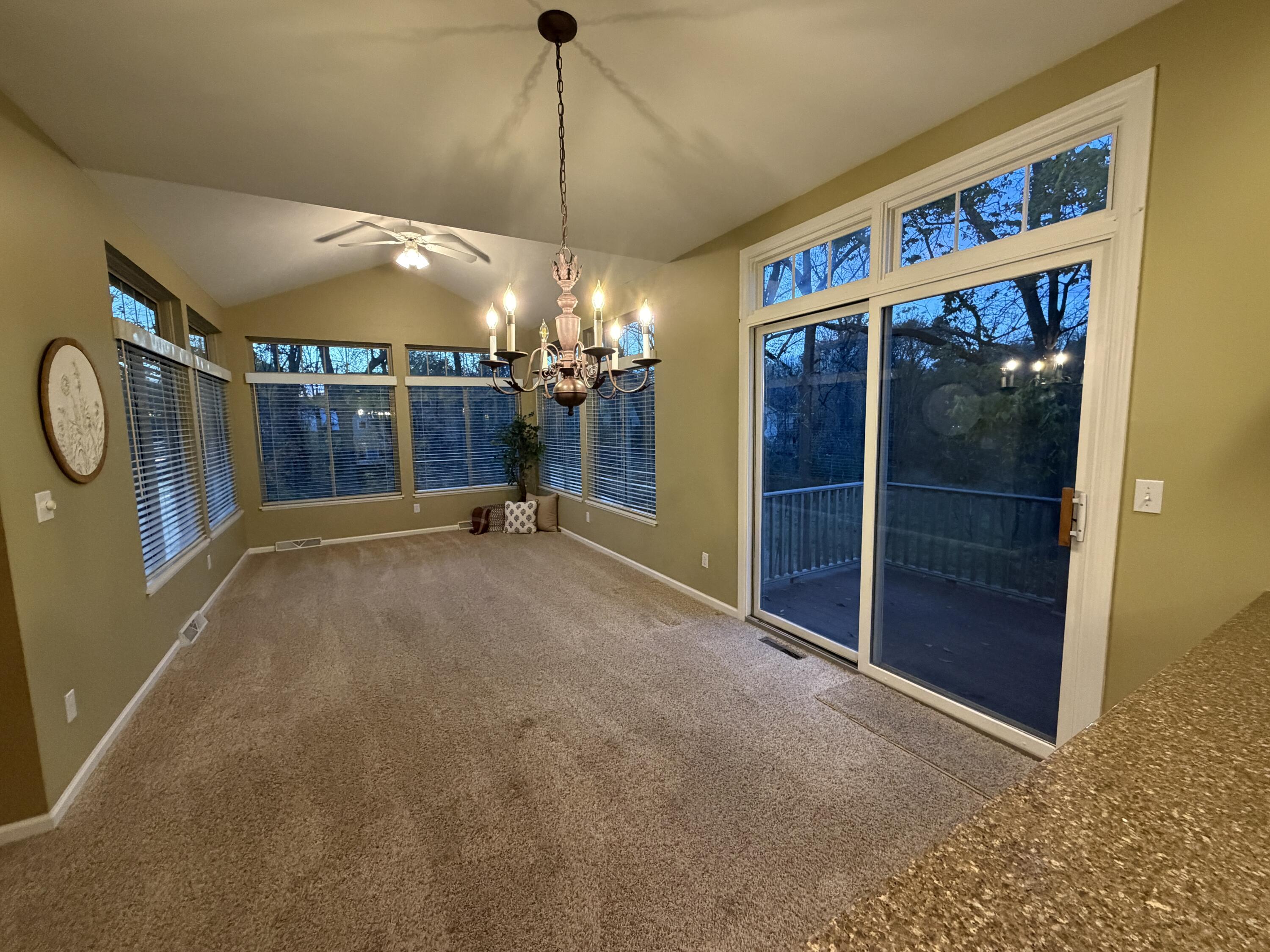 1745 Oakleigh Woods Drive NW Grand Rapids MI 49504