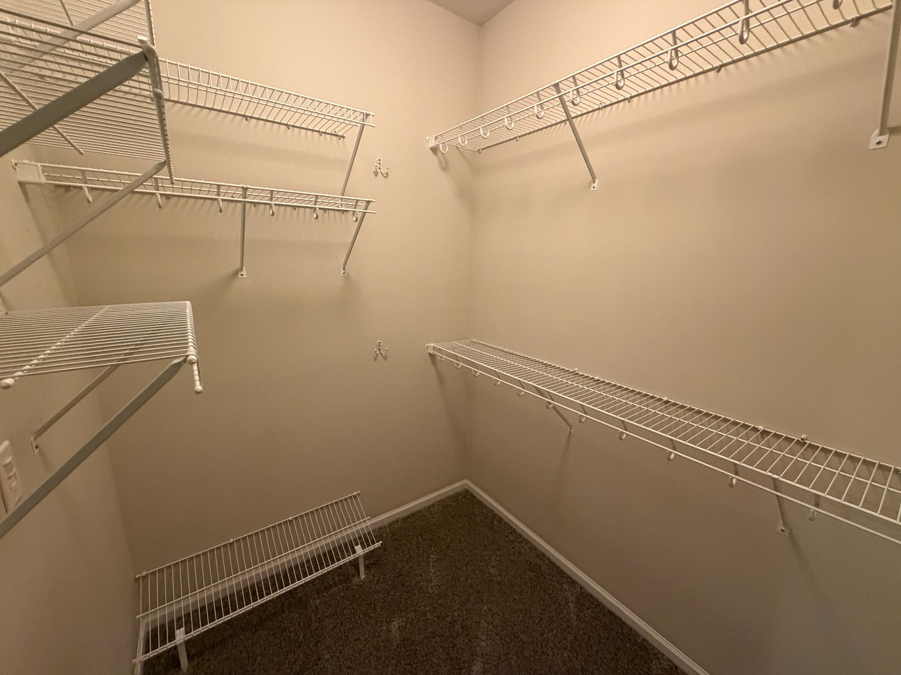 1745 Oakleigh Woods Drive NW Grand Rapids MI 49504