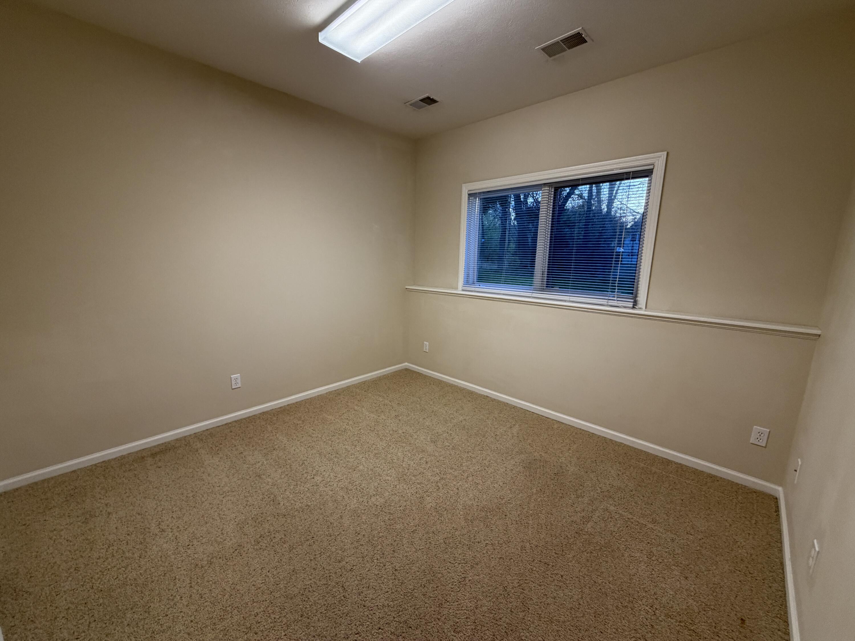 1745 Oakleigh Woods Drive NW Grand Rapids MI 49504