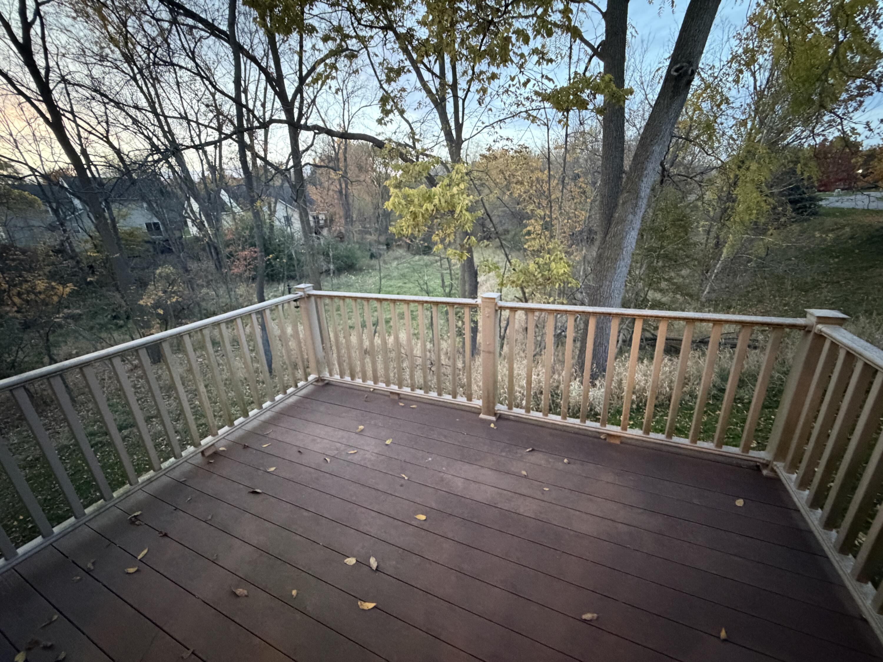 1745 Oakleigh Woods Drive NW Grand Rapids MI 49504