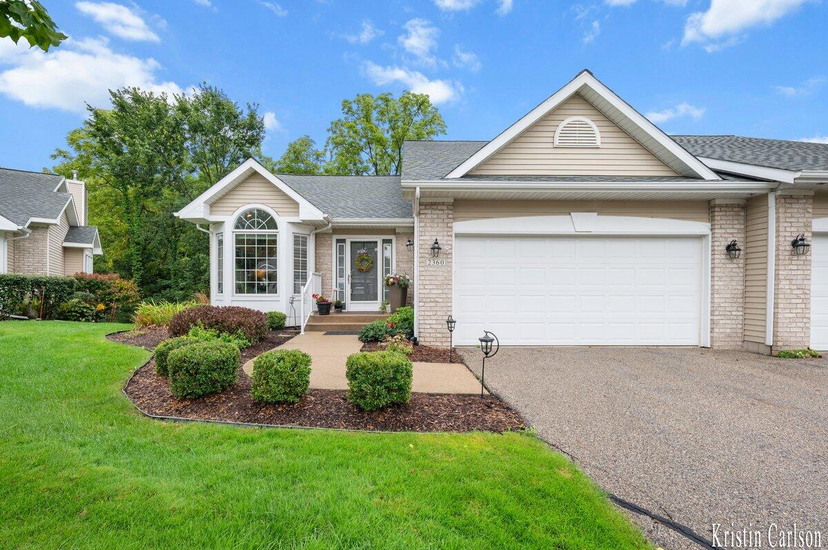 2360 Whimbrel Court NE Grand Rapids MI 49505