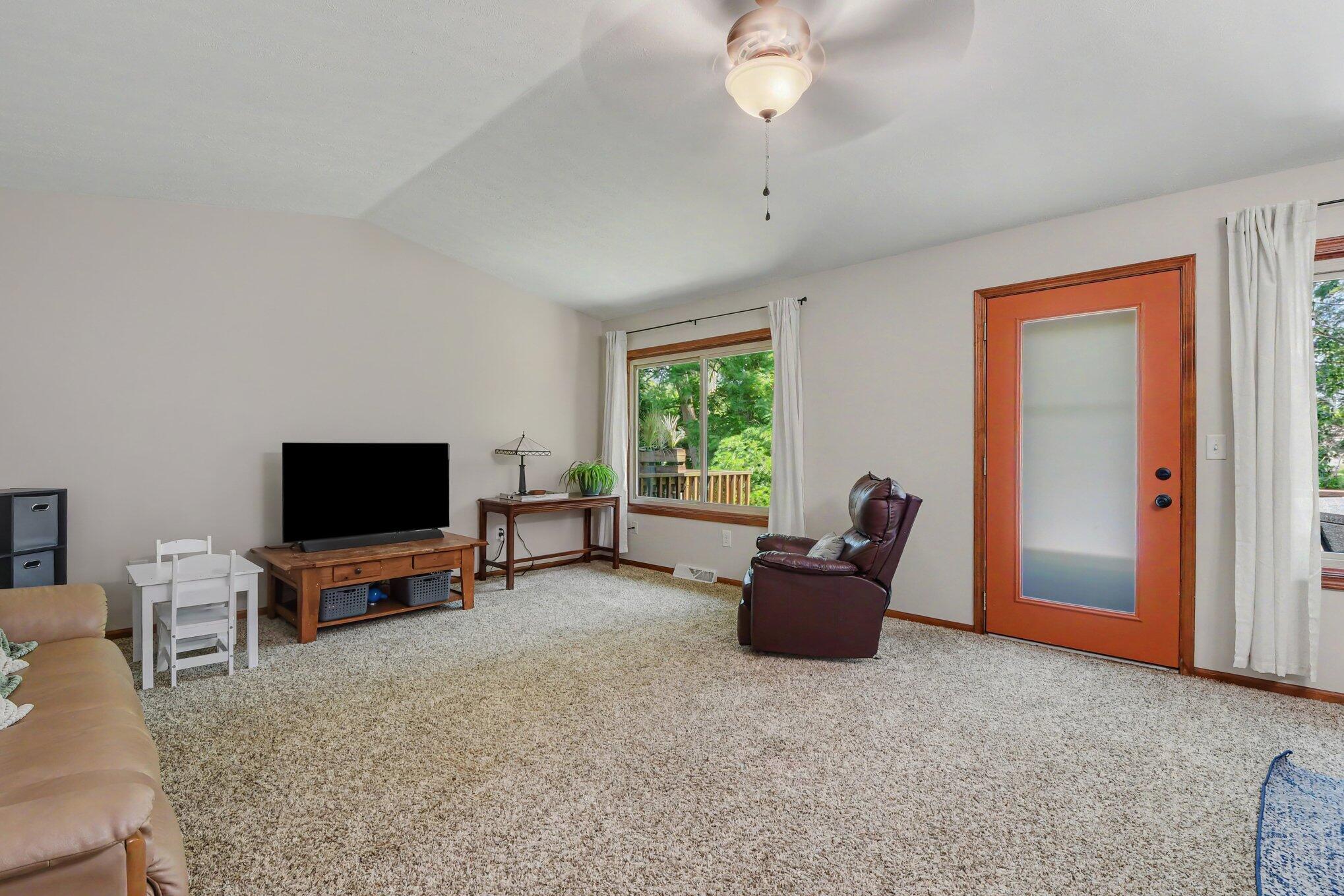 2685 Limestone Lane NE Grand Rapids MI 49525