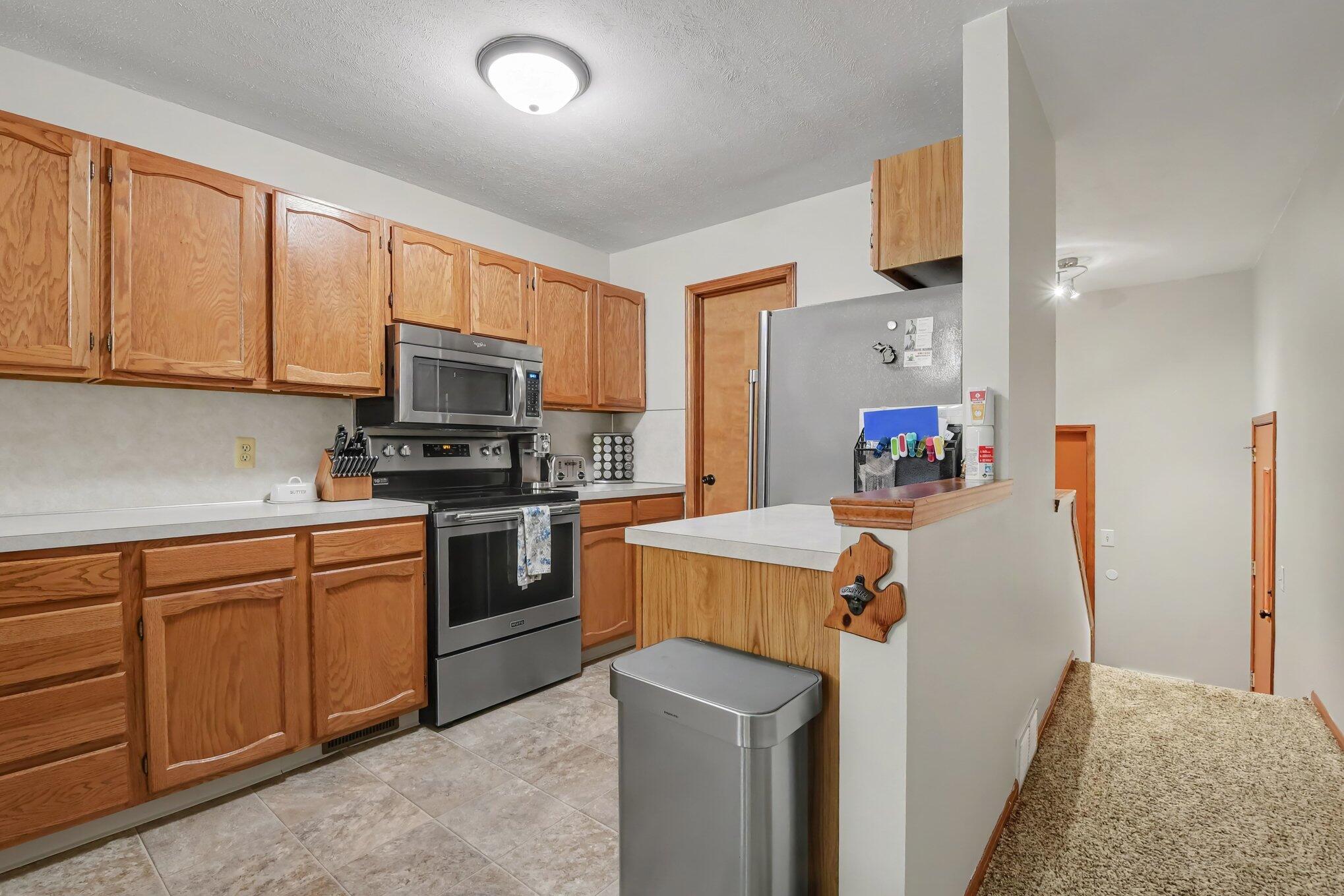 2685 Limestone Lane NE Grand Rapids MI 49525