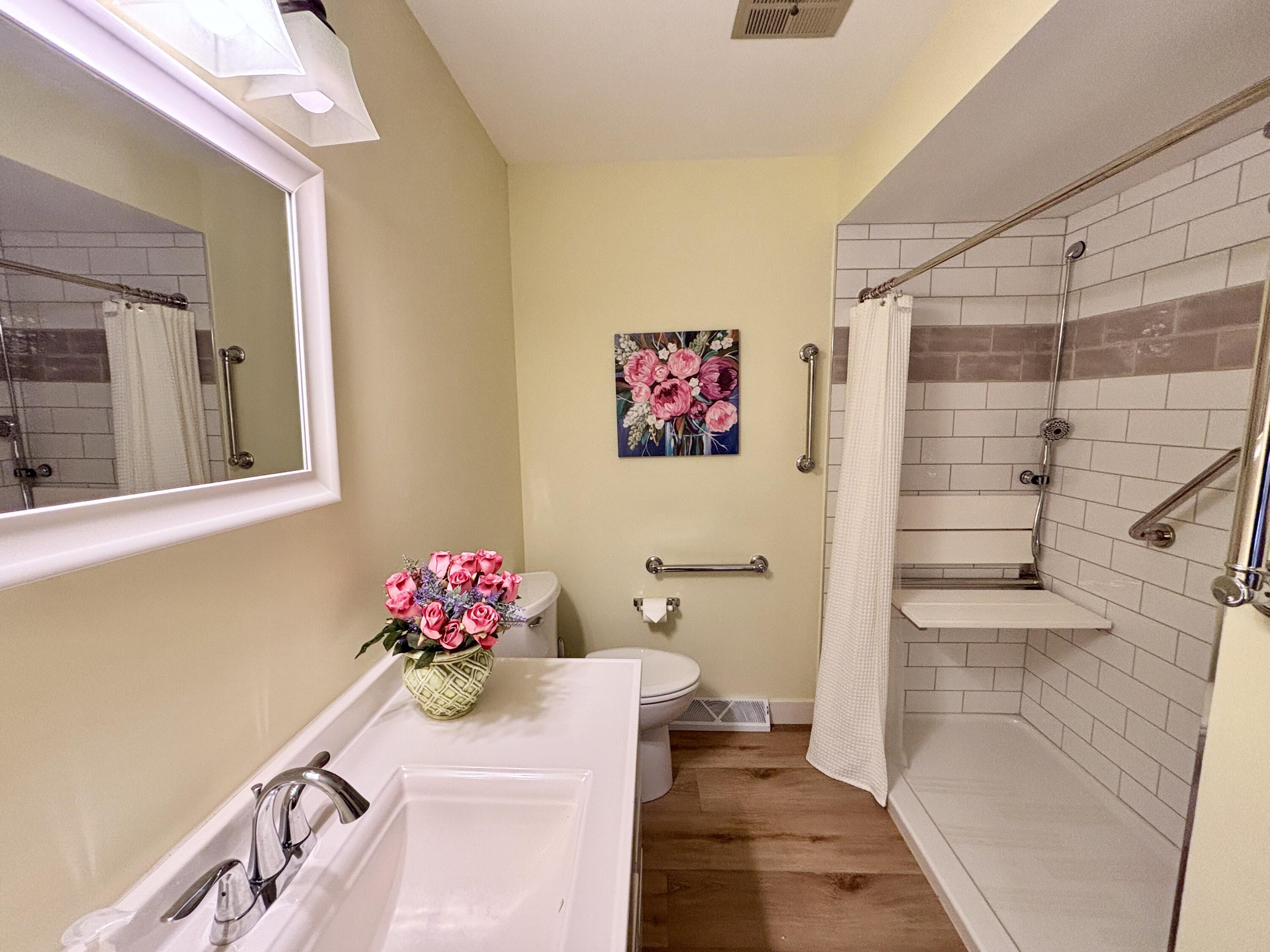 5640 Leisure South Drive SE Grand Rapids MI 49548