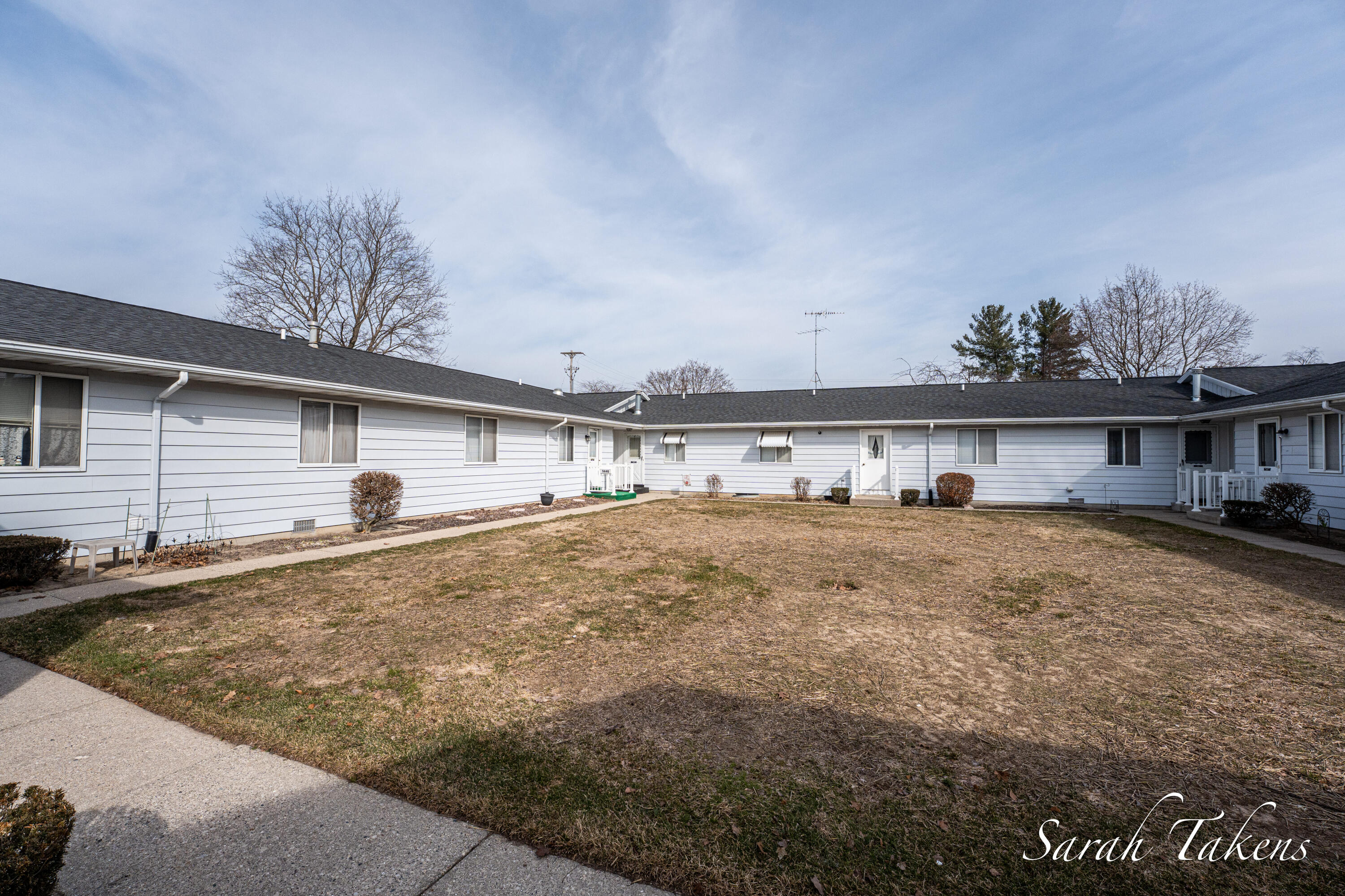 5640 Leisure South Drive SE Grand Rapids MI 49548