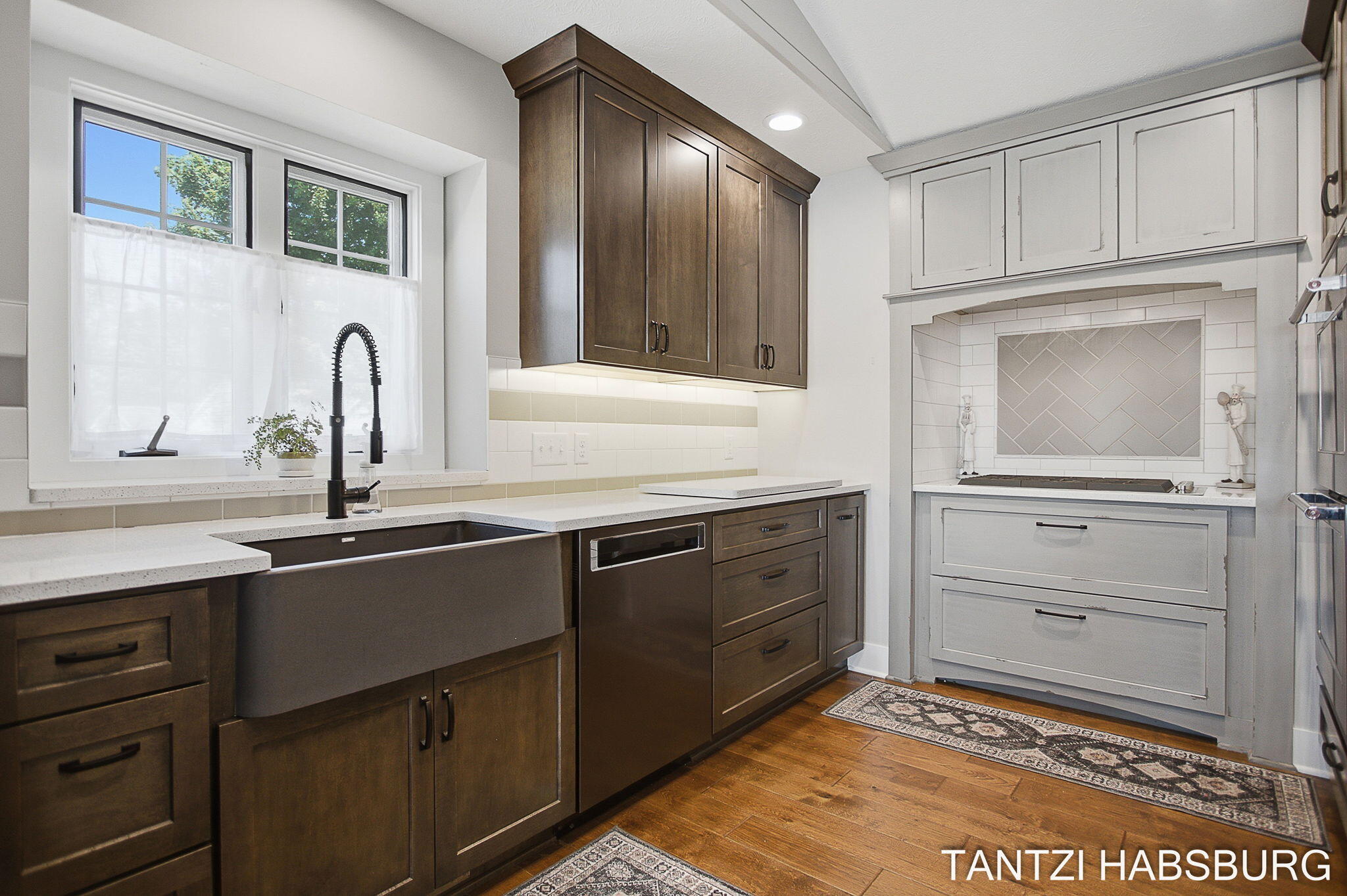 8930 N Clearwater Drive Zeeland MI 49464