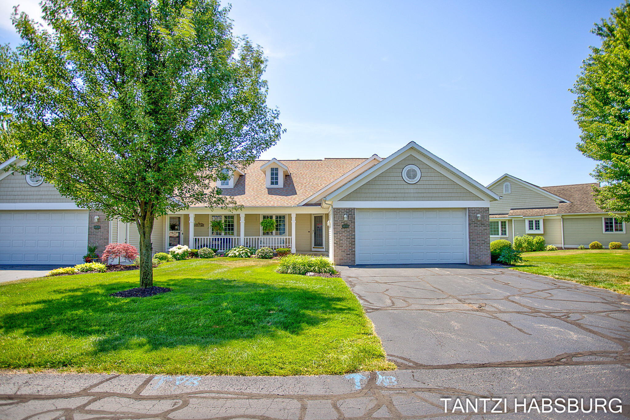 8930 N Clearwater Drive Zeeland MI 49464