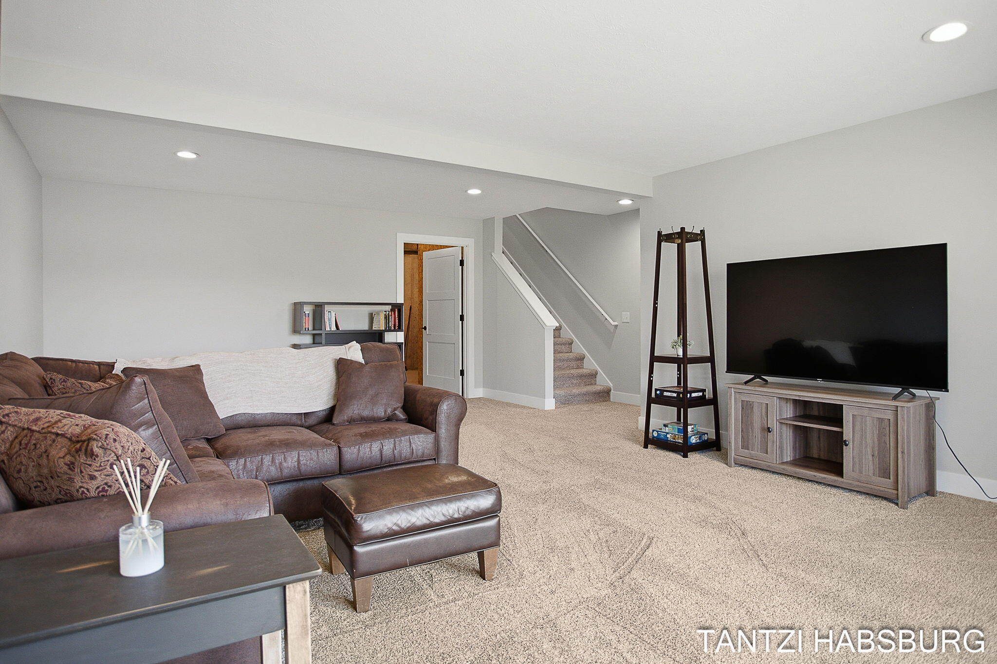 8930 N Clearwater Drive Zeeland MI 49464