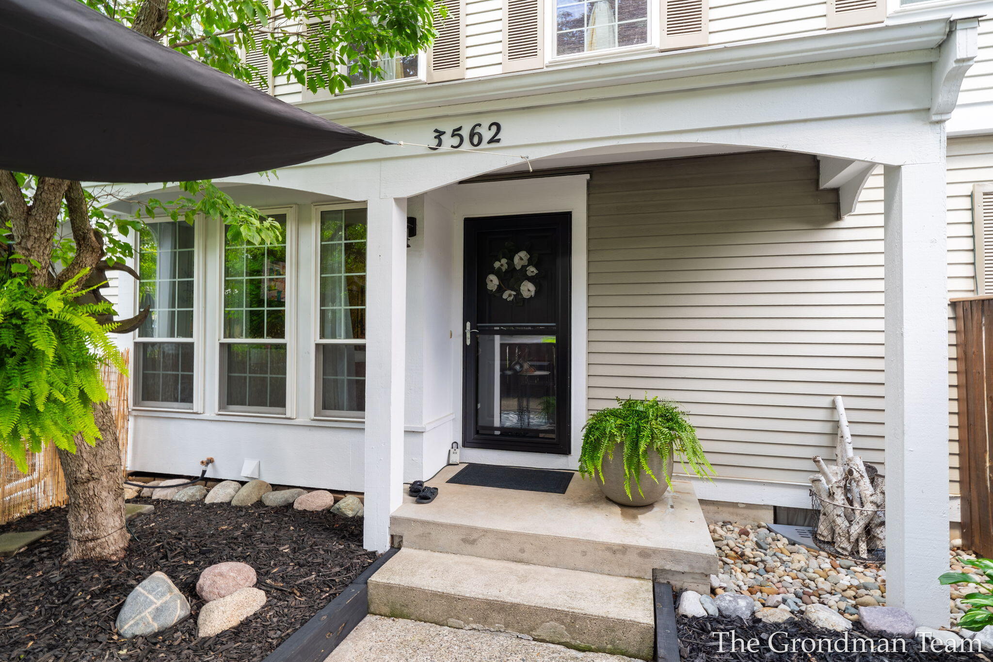3562 Whispering Brook Drive SE Grand Rapids MI 49508