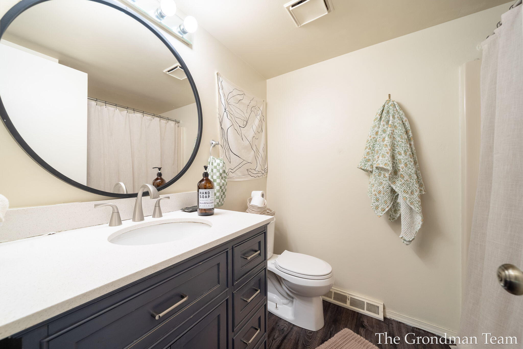3562 Whispering Brook Drive SE Grand Rapids MI 49508