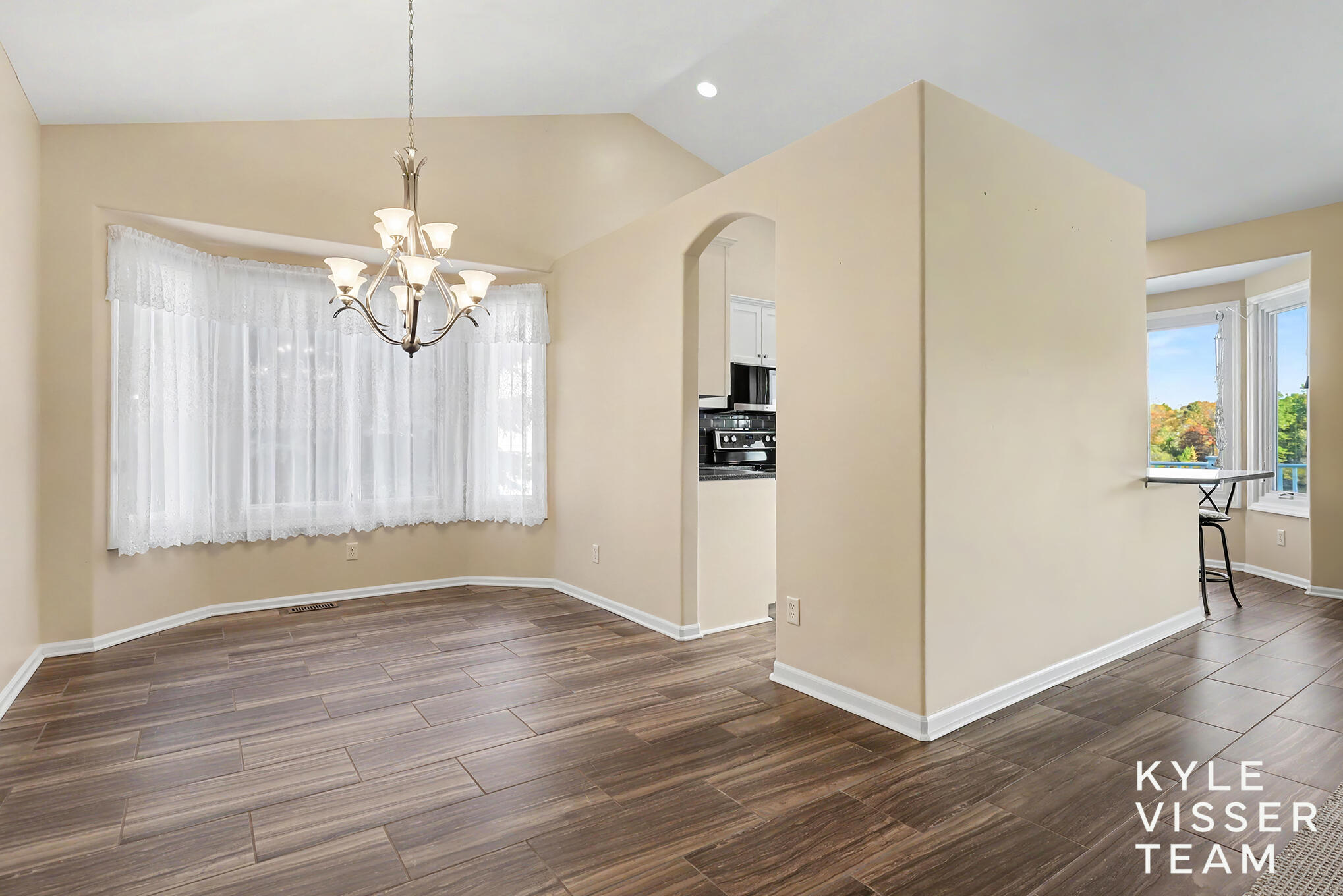 3935 Crystal Waters Lane NE Grand Rapids MI 49525