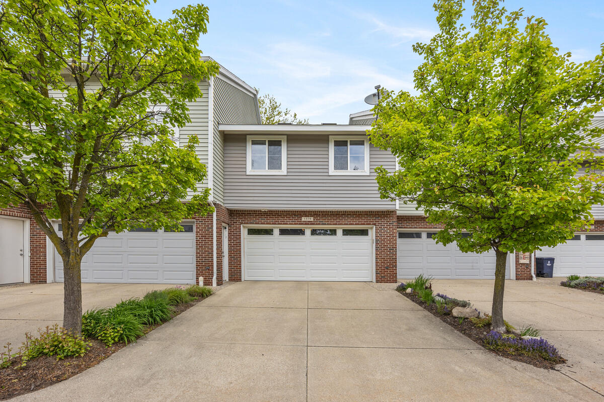 1379 Quarterline Cmns Holland MI 49423