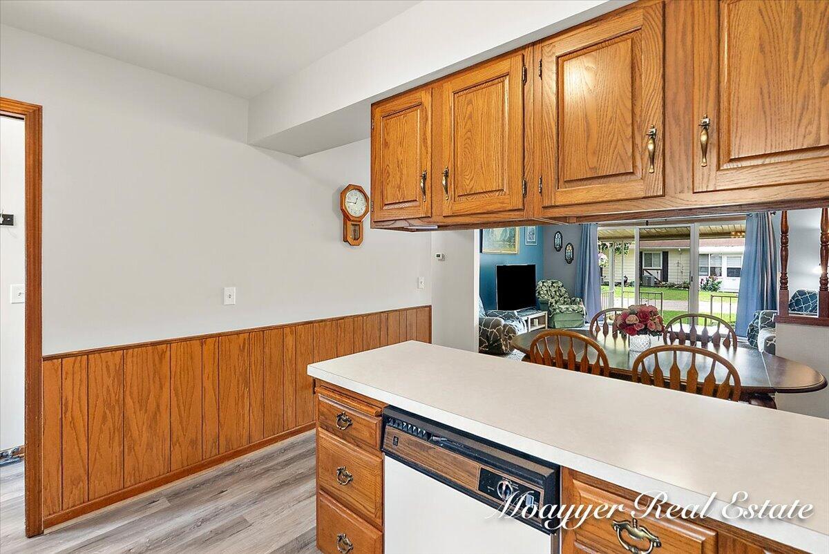 5891 Leisure S Drive SE Grand Rapids MI 49548