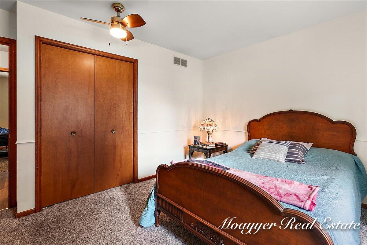 5891 Leisure S Drive SE Grand Rapids MI 49548